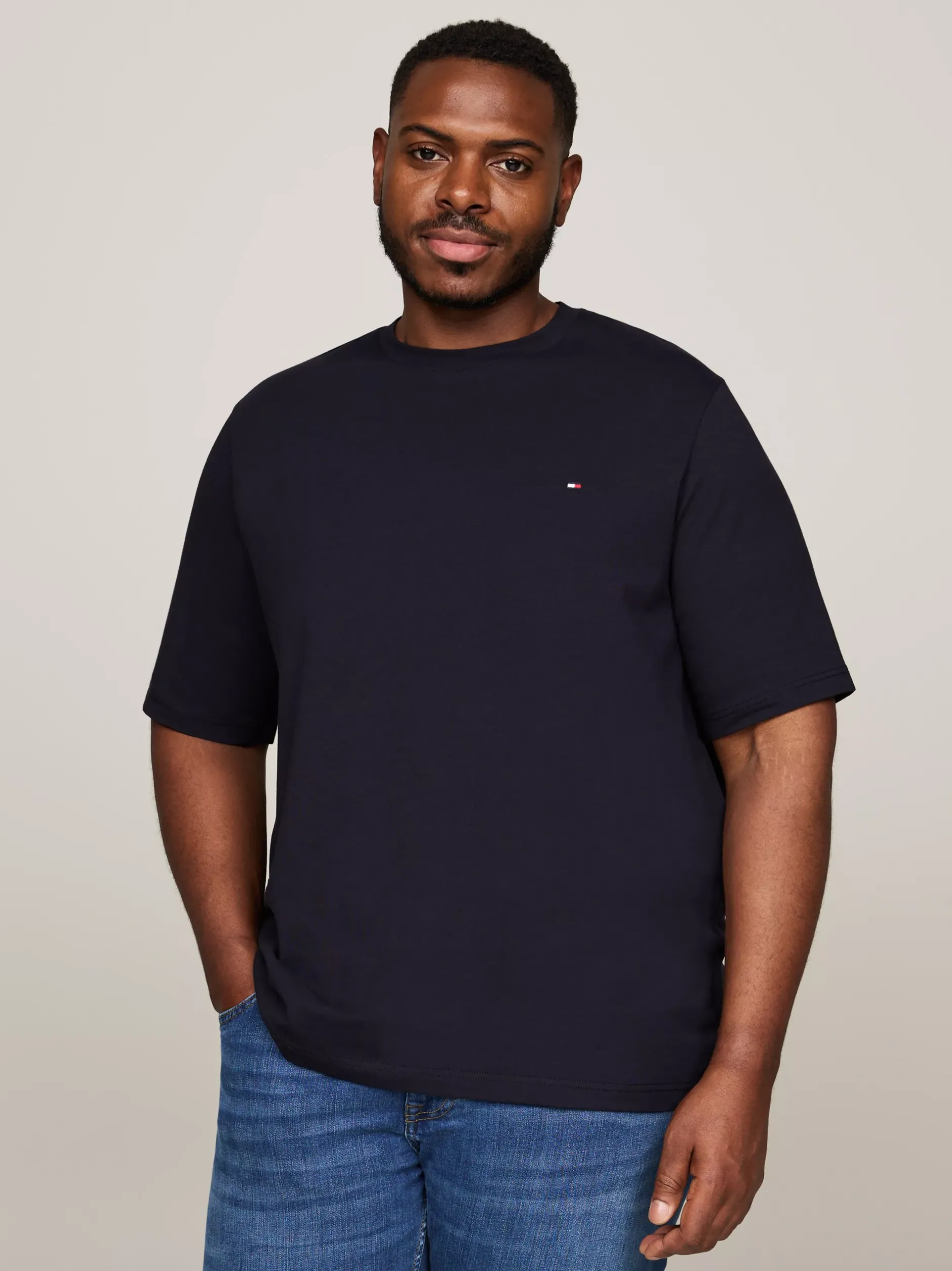 T-Shirty*Tommy Hilfiger Bardzo Wąski T-shirt Z Kolekcji Plus DESERT SKY