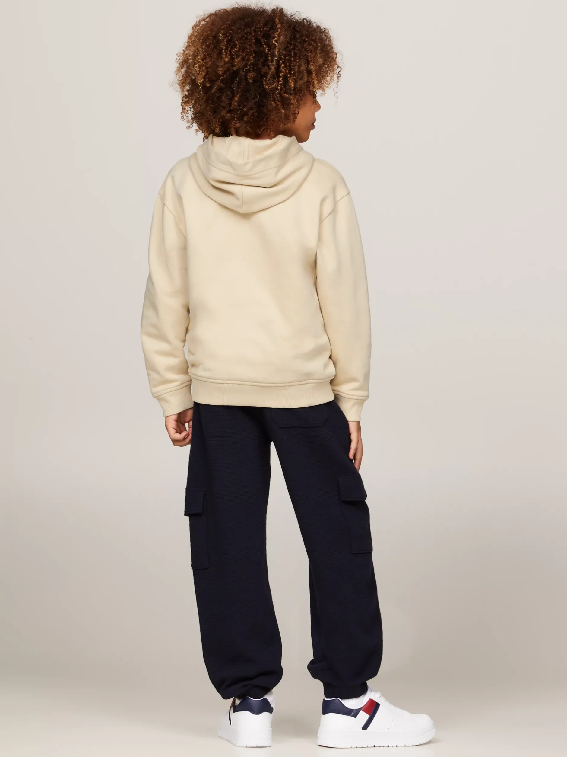 Bluzy Dresowe I Z Kapturem*Tommy Hilfiger Bluza Varsity Z Kapturem I Haftowanym Logo COUNTRY IVORY