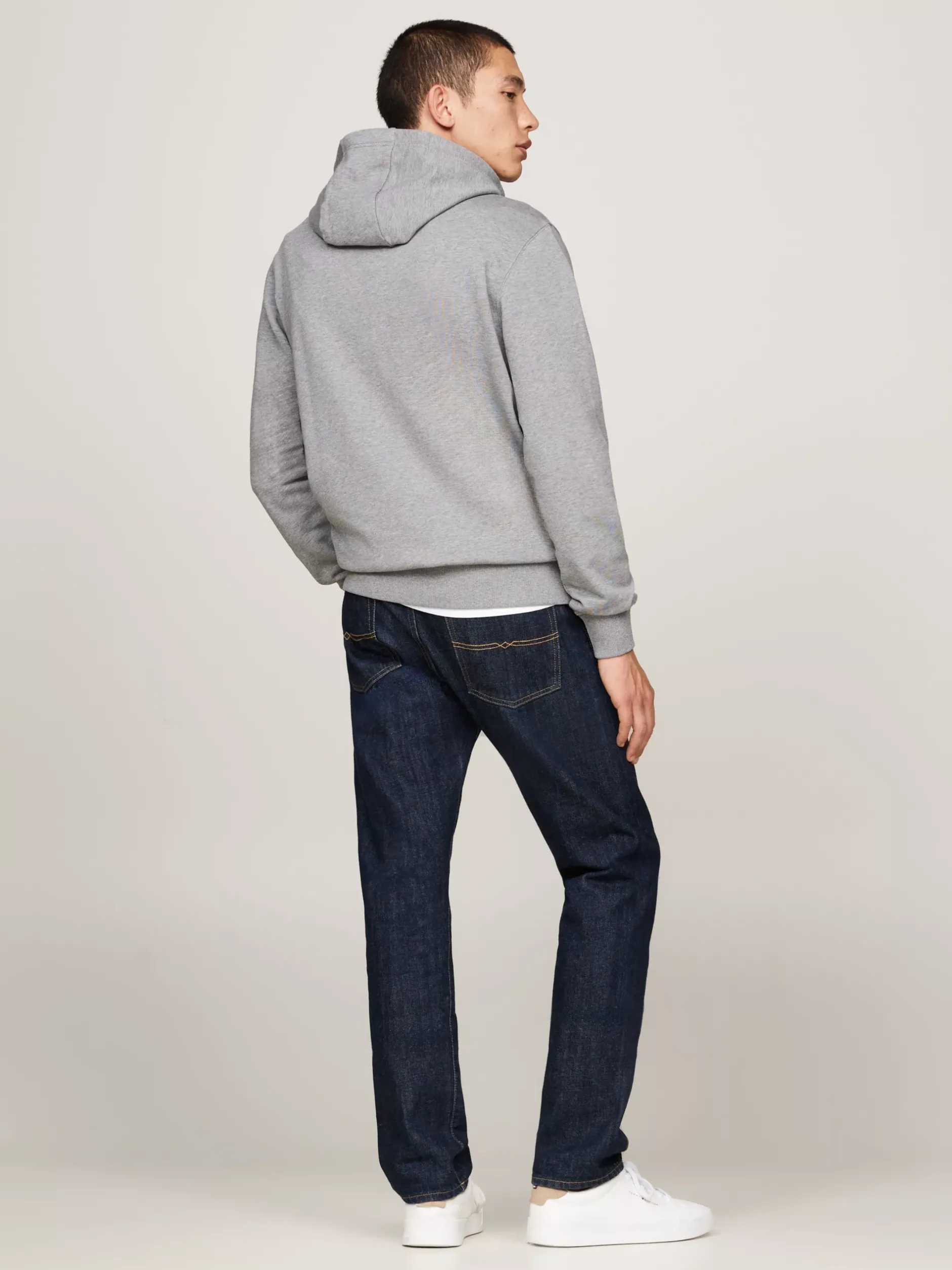 Bluzy Dresowe & Z Kapturem*Tommy Hilfiger Bluza Z Dzianiny Pętelkowej Z Wyhaftowaną Flagą MEDIUM GREY HEATHER