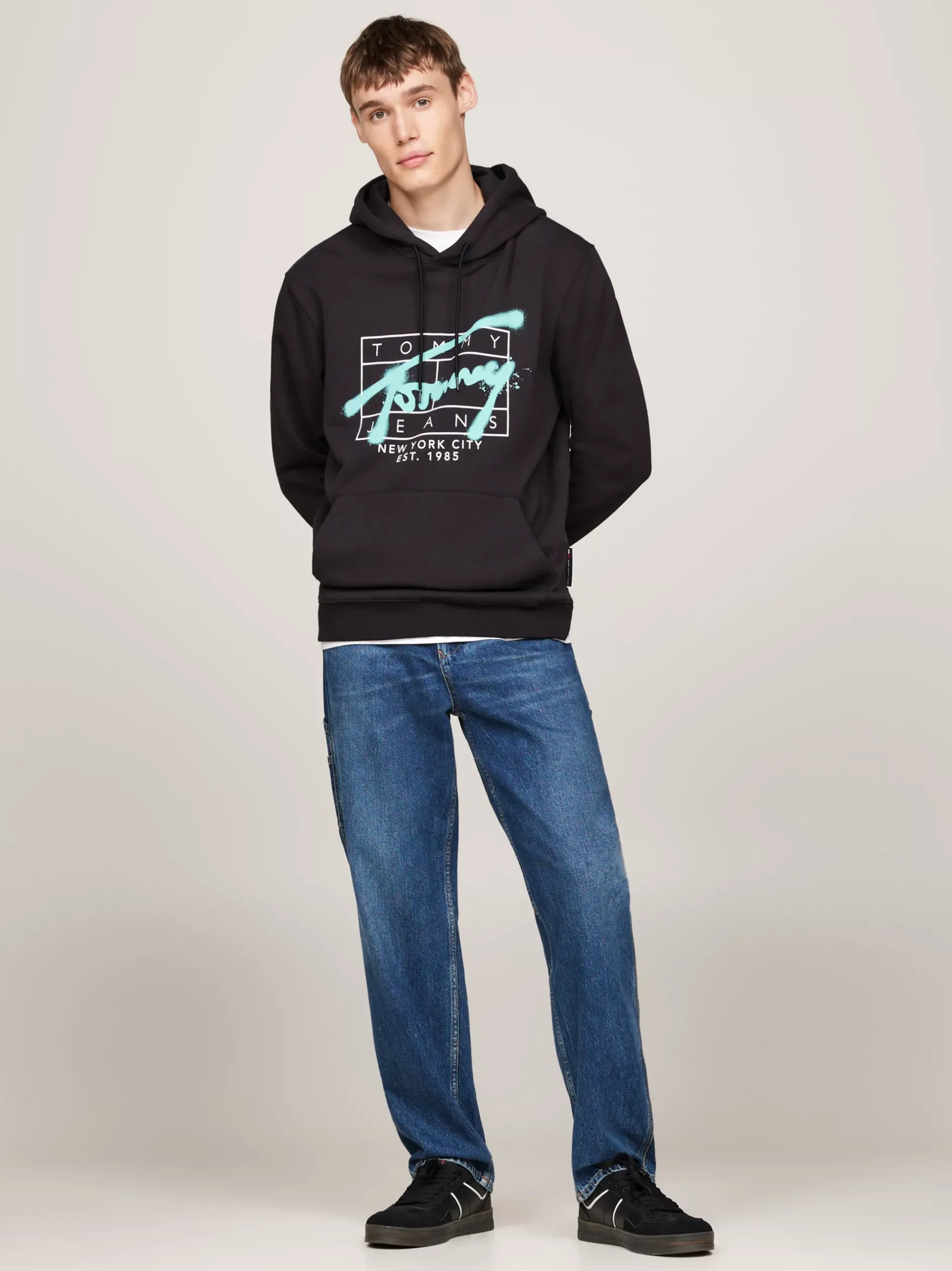 Bluzy Dresowe & Z Kapturem*Tommy Hilfiger Bluza Z Kapturem I Logo W Stylu Graffiti BLACK