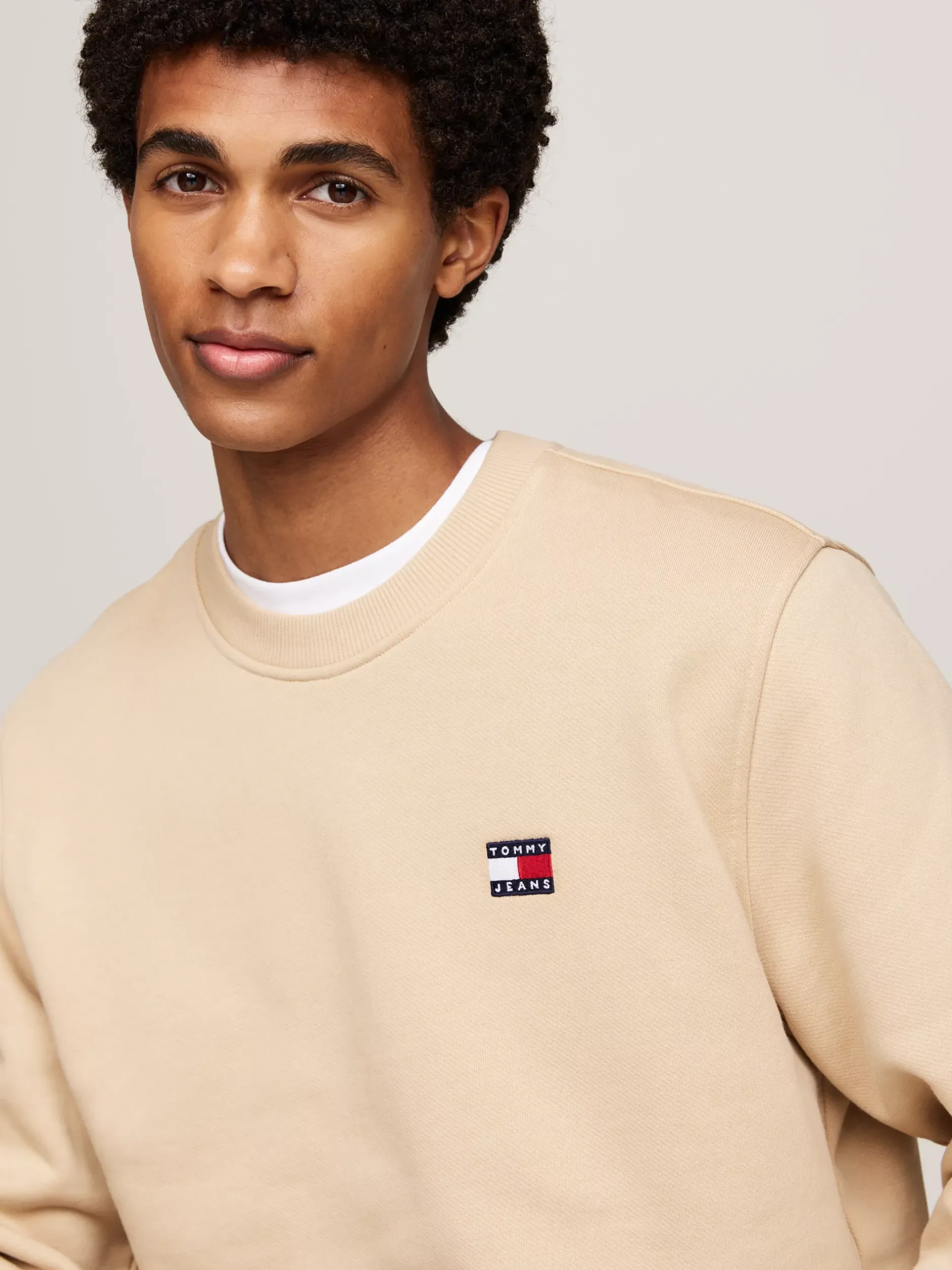 Bluzy Dresowe & Z Kapturem*Tommy Hilfiger Bluza Z Okrągłym Dekoltem I Naszywką Tommy GENTLE GOLD