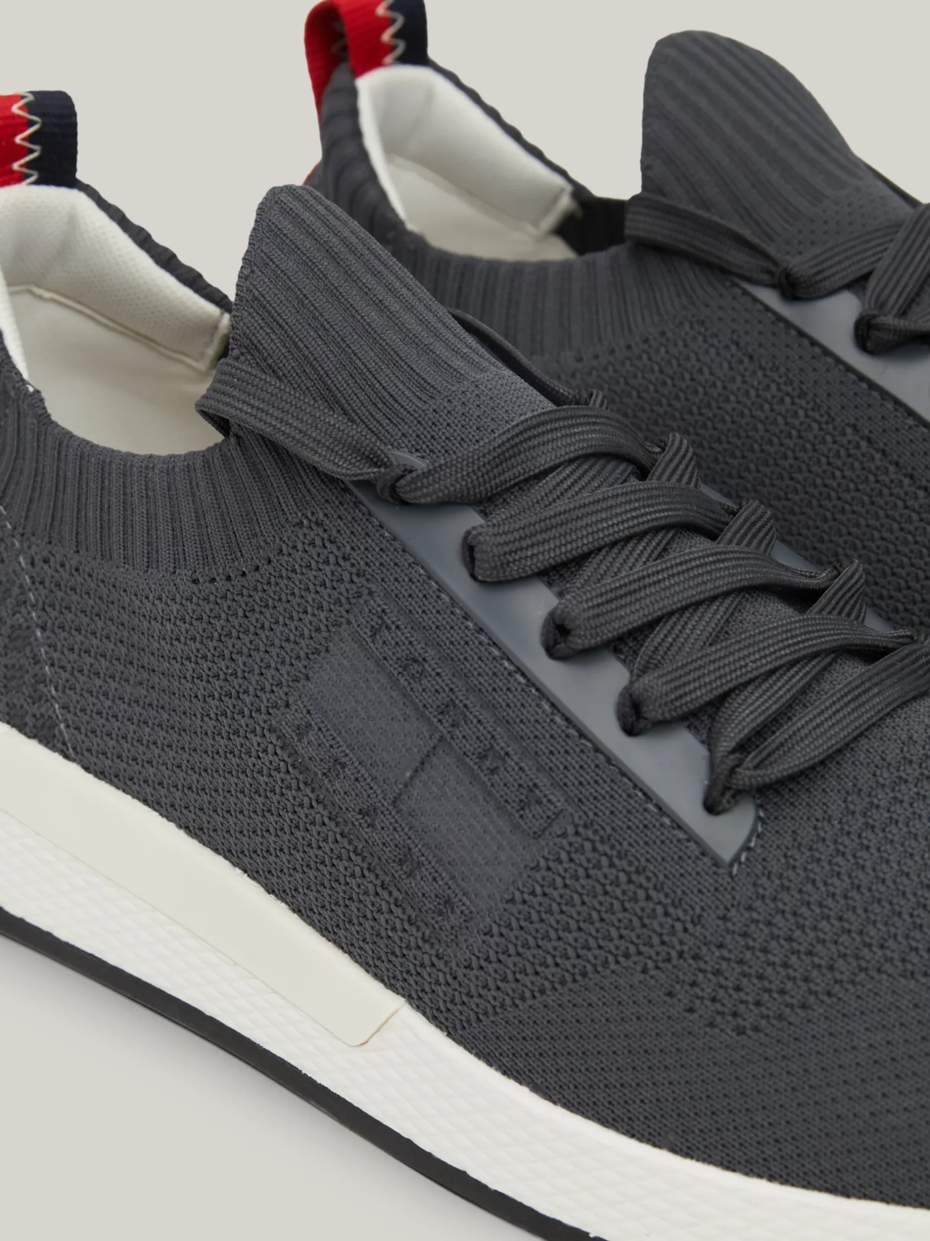 Sneakersy*Tommy Hilfiger Buty Do Biegania Z Dzianinową Cholewką NEW CHARCOAL