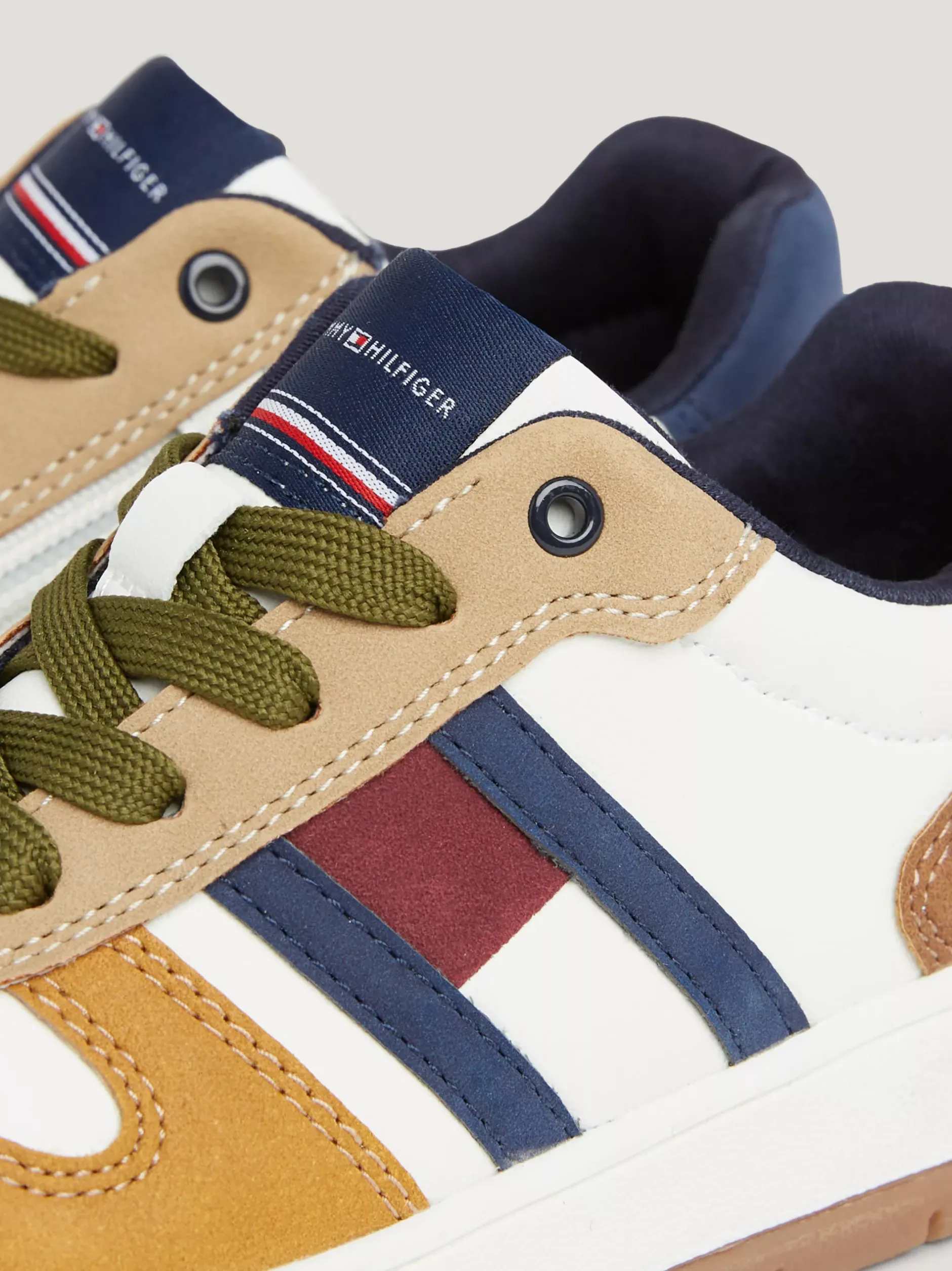 Obuwie I Akcesoria|Obuwie I Akcesoria*Tommy Hilfiger Buty Sportowe Dla Obu Płci Z Flagą OFF WHITE/MULTICOLOR