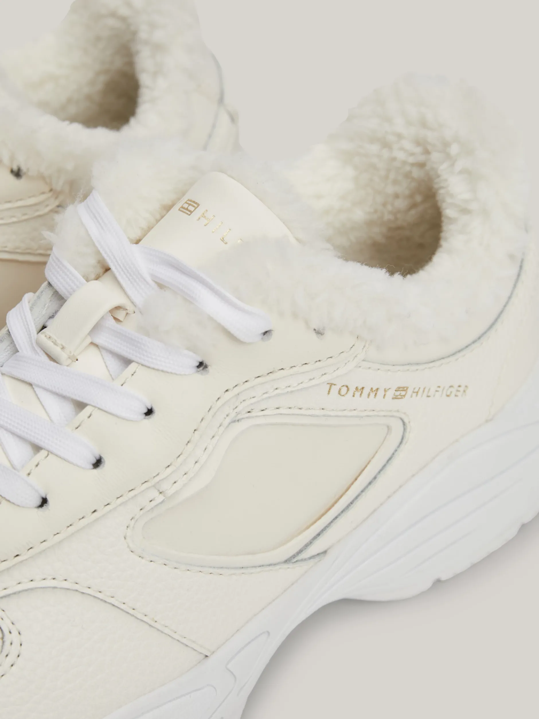 Sneakersy*Tommy Hilfiger Buty Sportowe Do Biegania Na Grubej Podeszwie ANCIENT WHITE