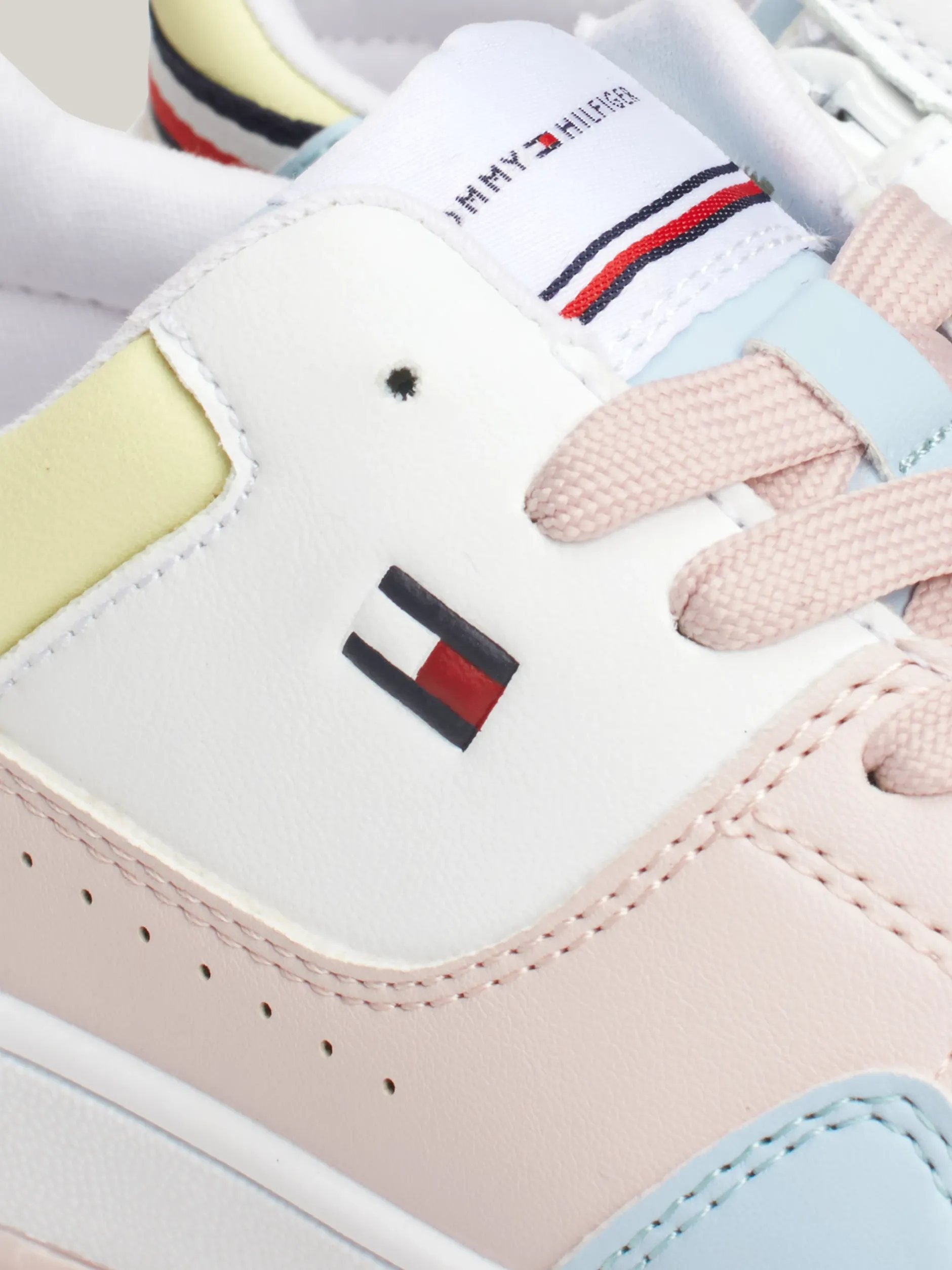 Obuwie I Akcesoria*Tommy Hilfiger Buty Sportowe Z Blokami Kolorów MULTICOLOR