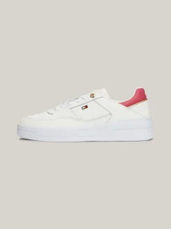 Sneakersy*Tommy Hilfiger Buty Sportowe Z Emaliowaną Flagą ANCIENT WHITE/HERITAGE PINK