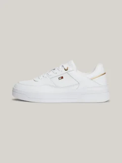 Sneakersy*Tommy Hilfiger Buty Sportowe Z Emaliowaną Flagą WHITE