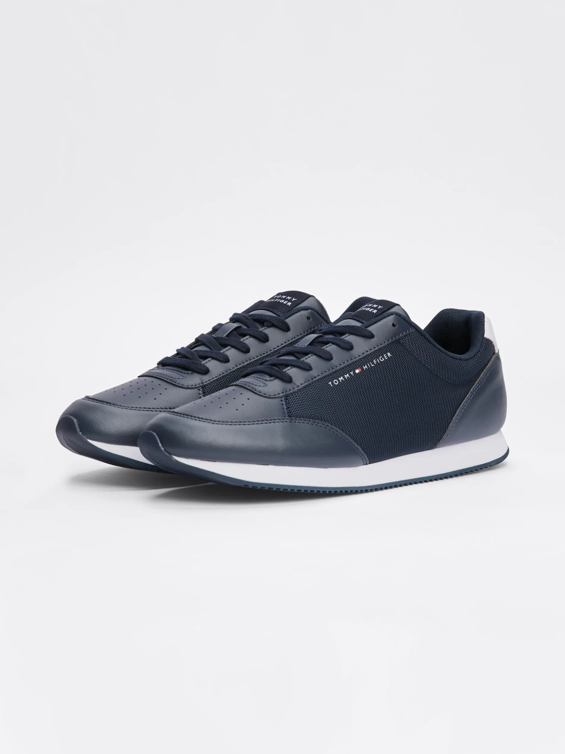 Sneakersy*Tommy Hilfiger Buty Sportowe Z Flagą DESERT SKY