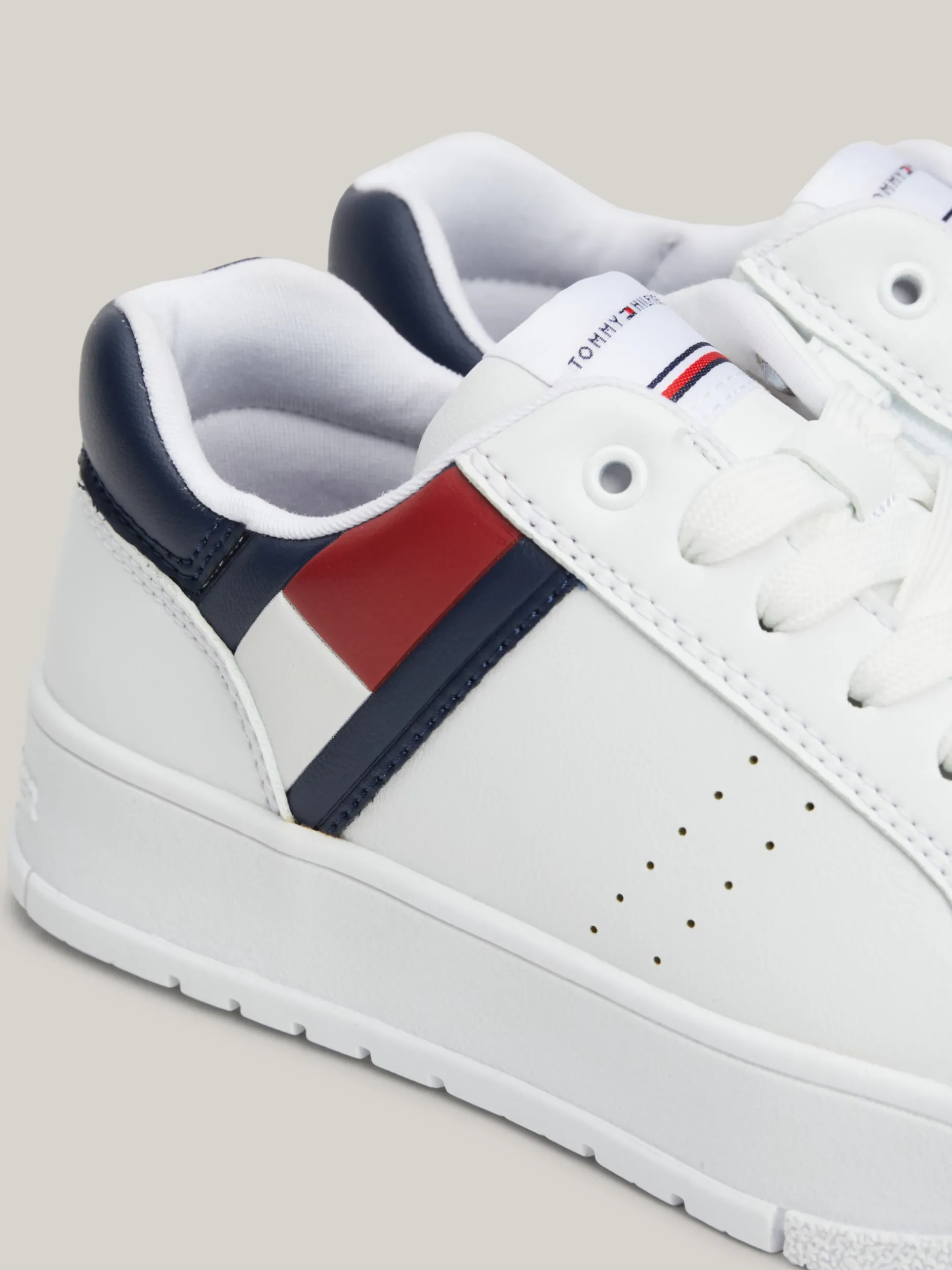 Obuwie I Akcesoria|Obuwie I Akcesoria*Tommy Hilfiger Buty Sportowe Z Flagą Na Grubej Podeszwie WHITE