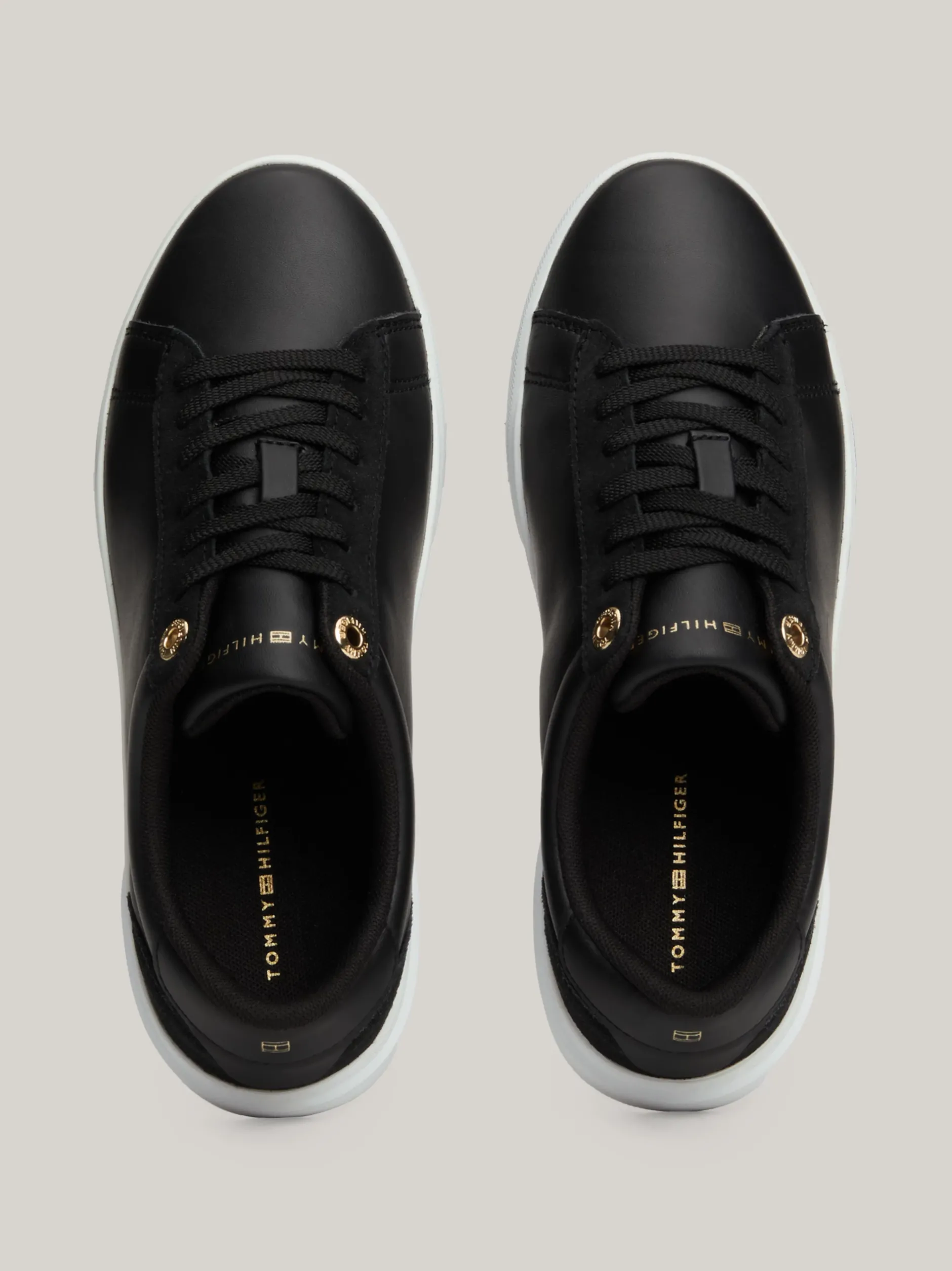 Sneakersy*Tommy Hilfiger Buty Sportowe Z Metalowymi Elementami BLACK