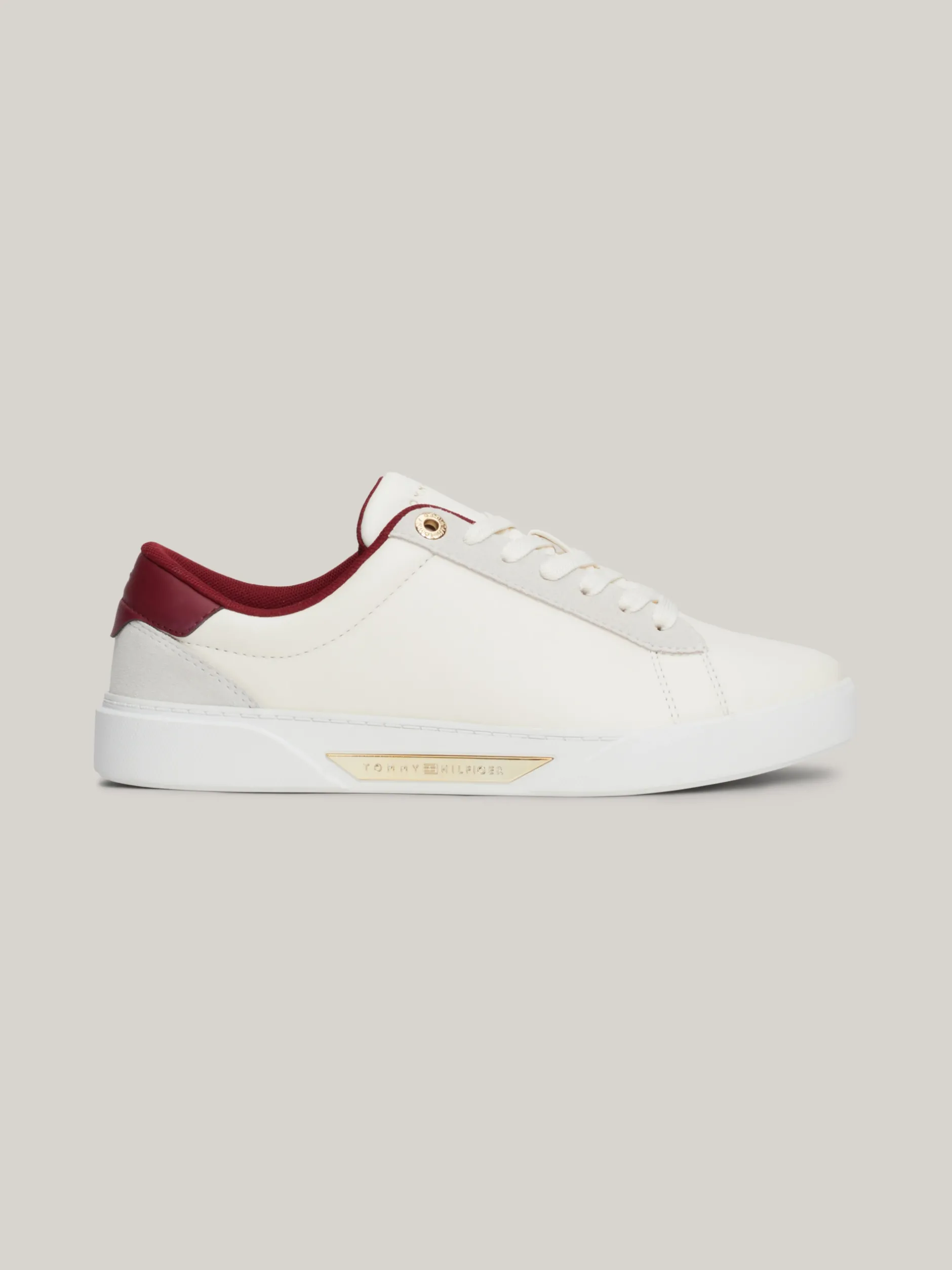 Sneakersy*Tommy Hilfiger Buty Sportowe Z Metalowymi Elementami ANCIENT WHITE