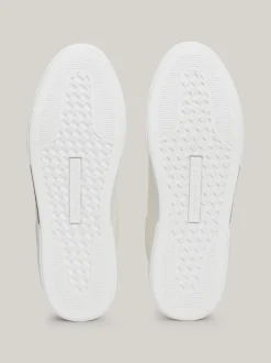 Sneakersy*Tommy Hilfiger Buty Sportowe Z Metalowymi Elementami ANCIENT WHITE