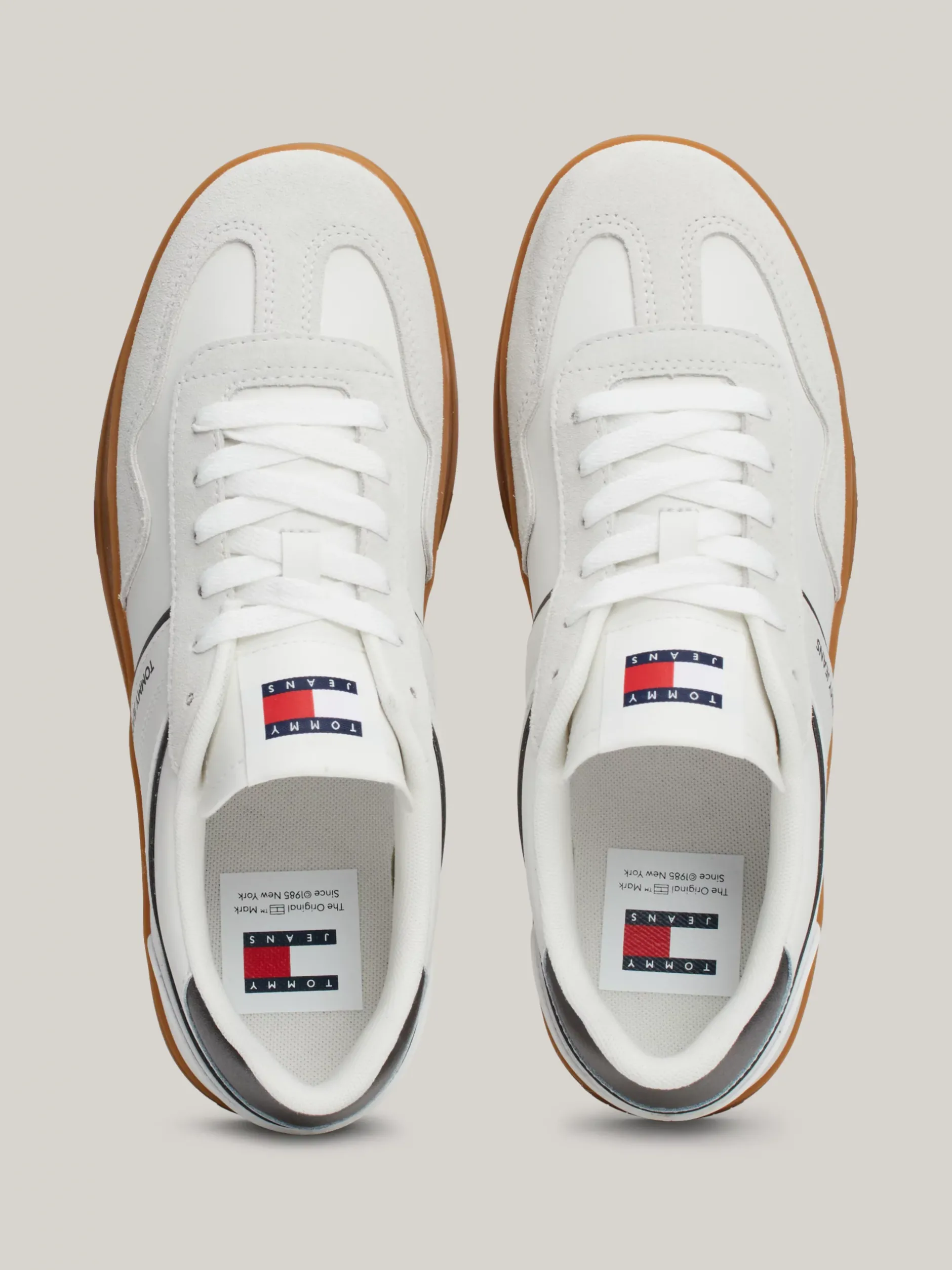 Sneakersy*Tommy Hilfiger Buty Sportowe Ze Skóry Greenwich Z Logo WARM STONE