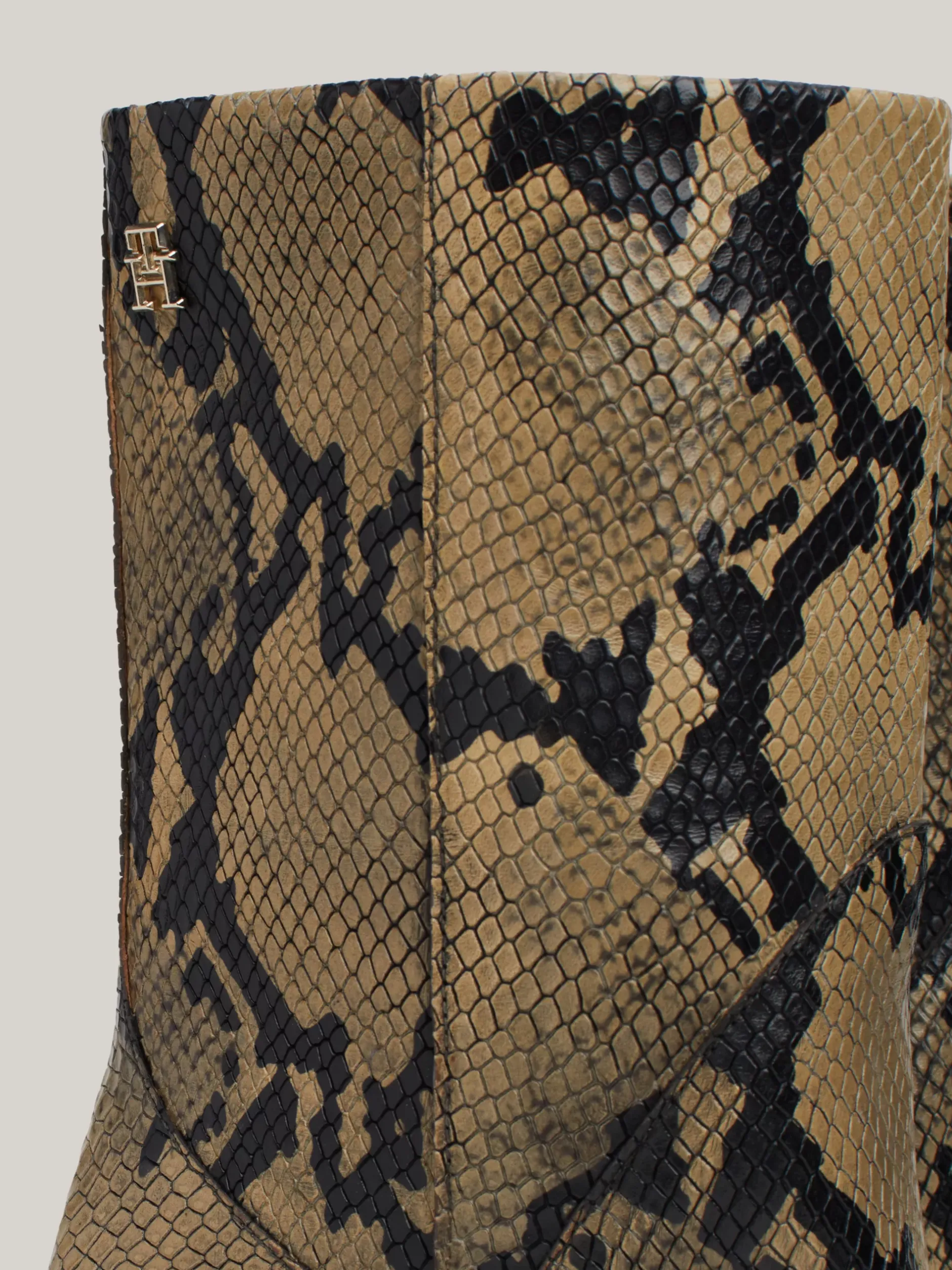 Botki*Tommy Hilfiger Buty Ze Skóry Z Wytłaczanym Wężowym Wzorem NEUTRAL PYTHON
