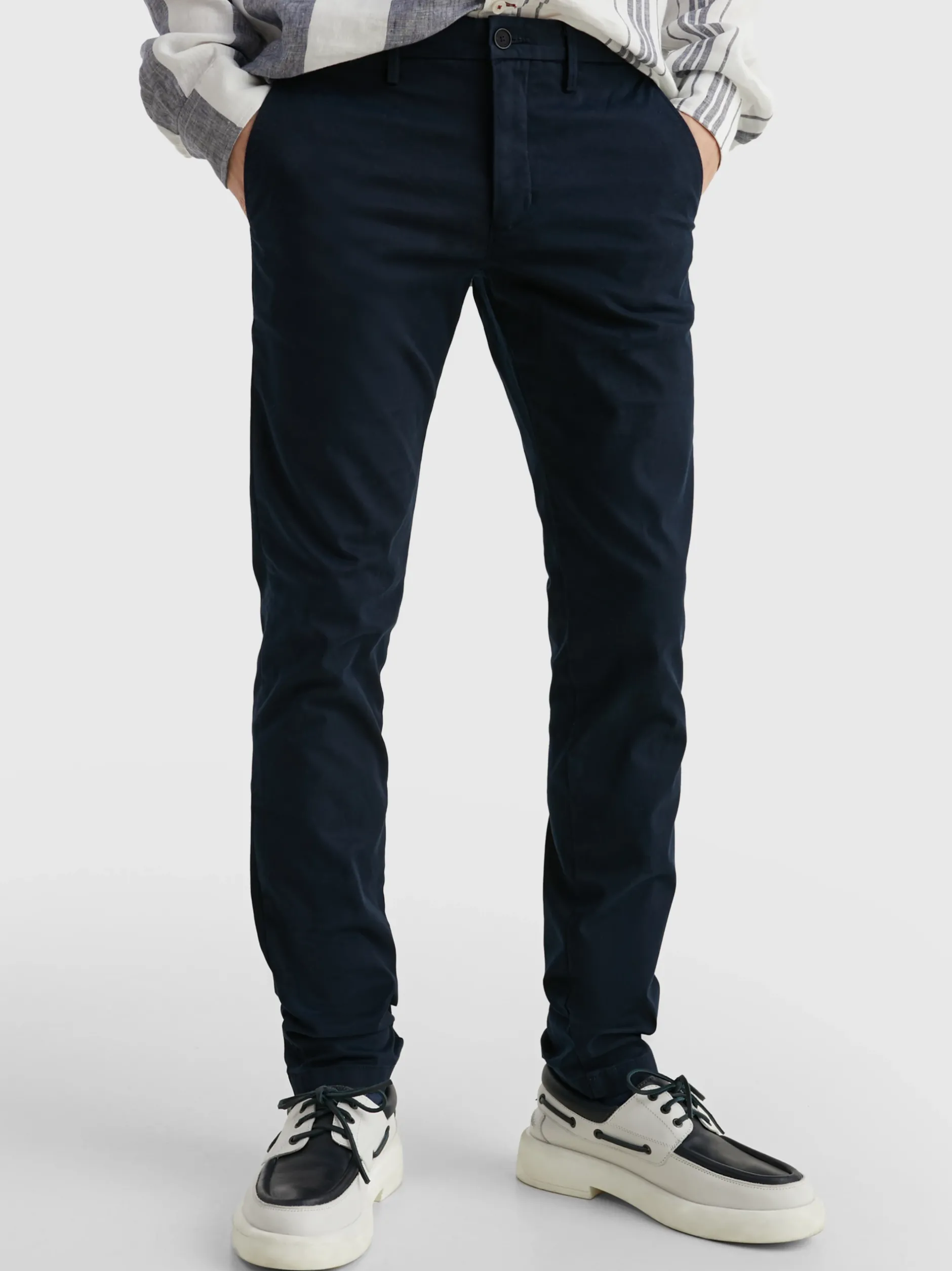 Spodnie*Tommy Hilfiger Chinosy Bleecker Z Bawełny Ze Stretchem DESERT SKY
