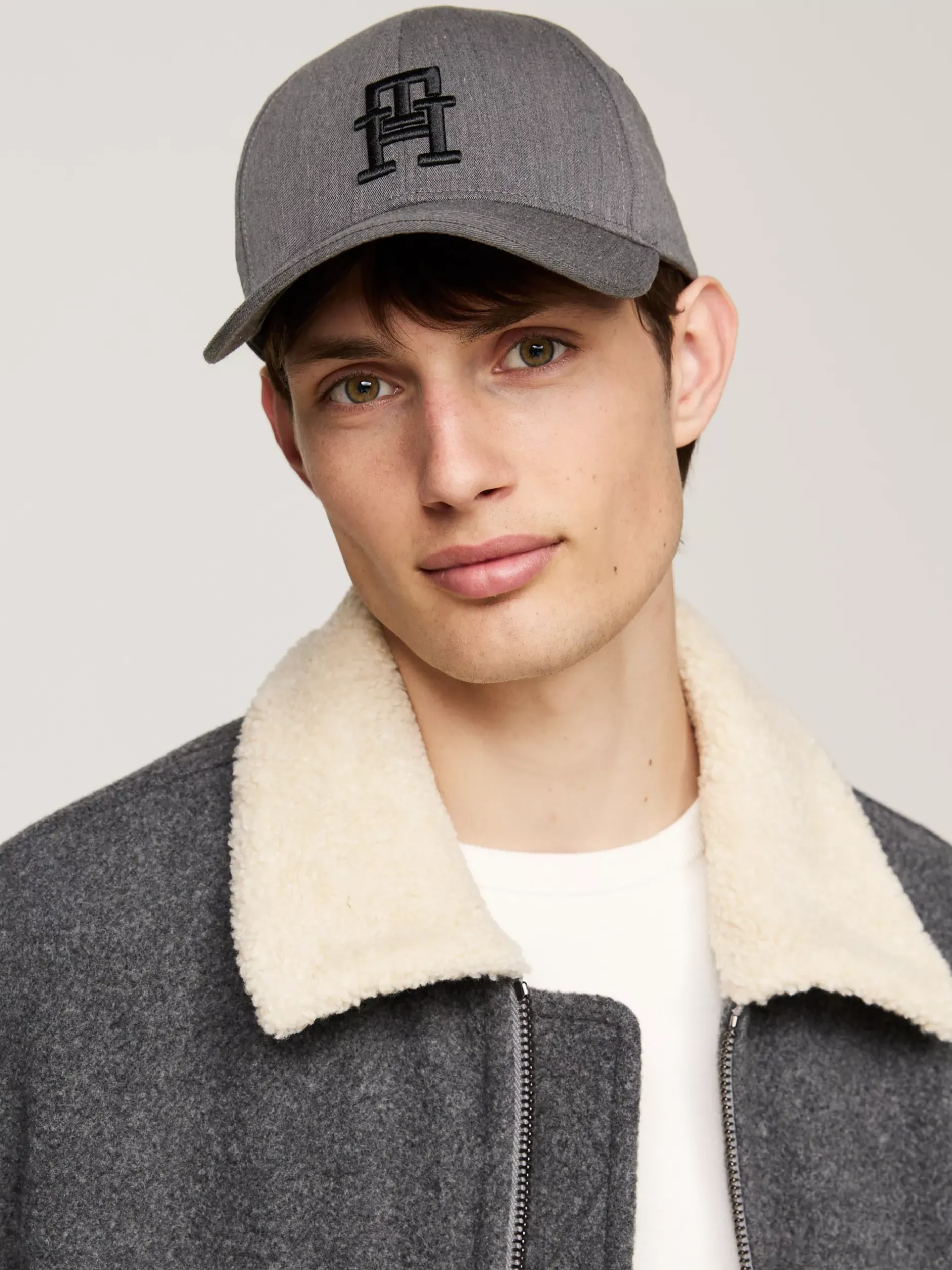 Czapki Z Daszkiem|Czapki I Szaliki*Tommy Hilfiger Czapka Z Daszkiem Z Haftem Z Monogramem TH BLACK
