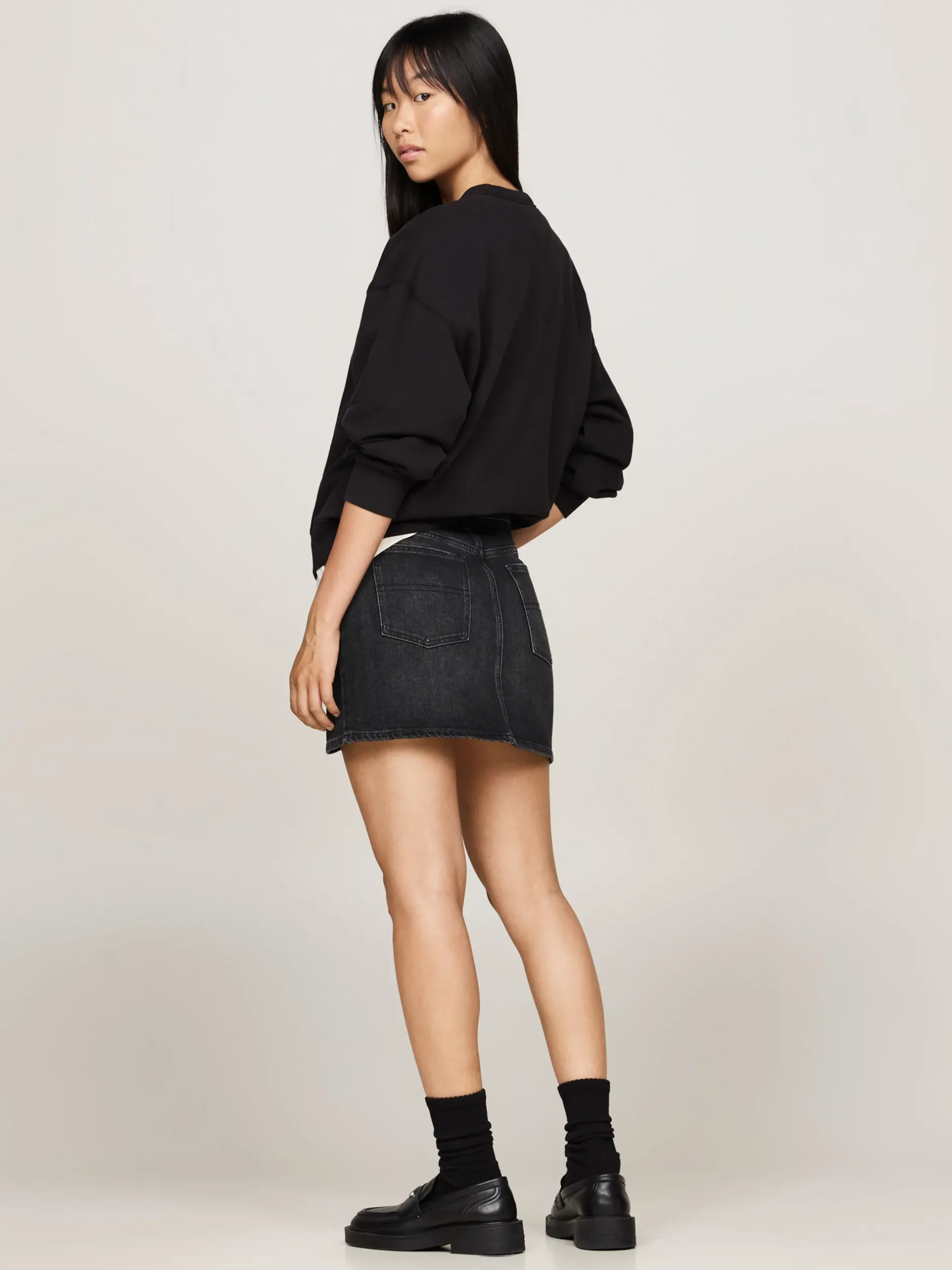 Spódnice*Tommy Hilfiger Denimowa Spódnica Mini Ze średnim Stanem DENIM BLACK