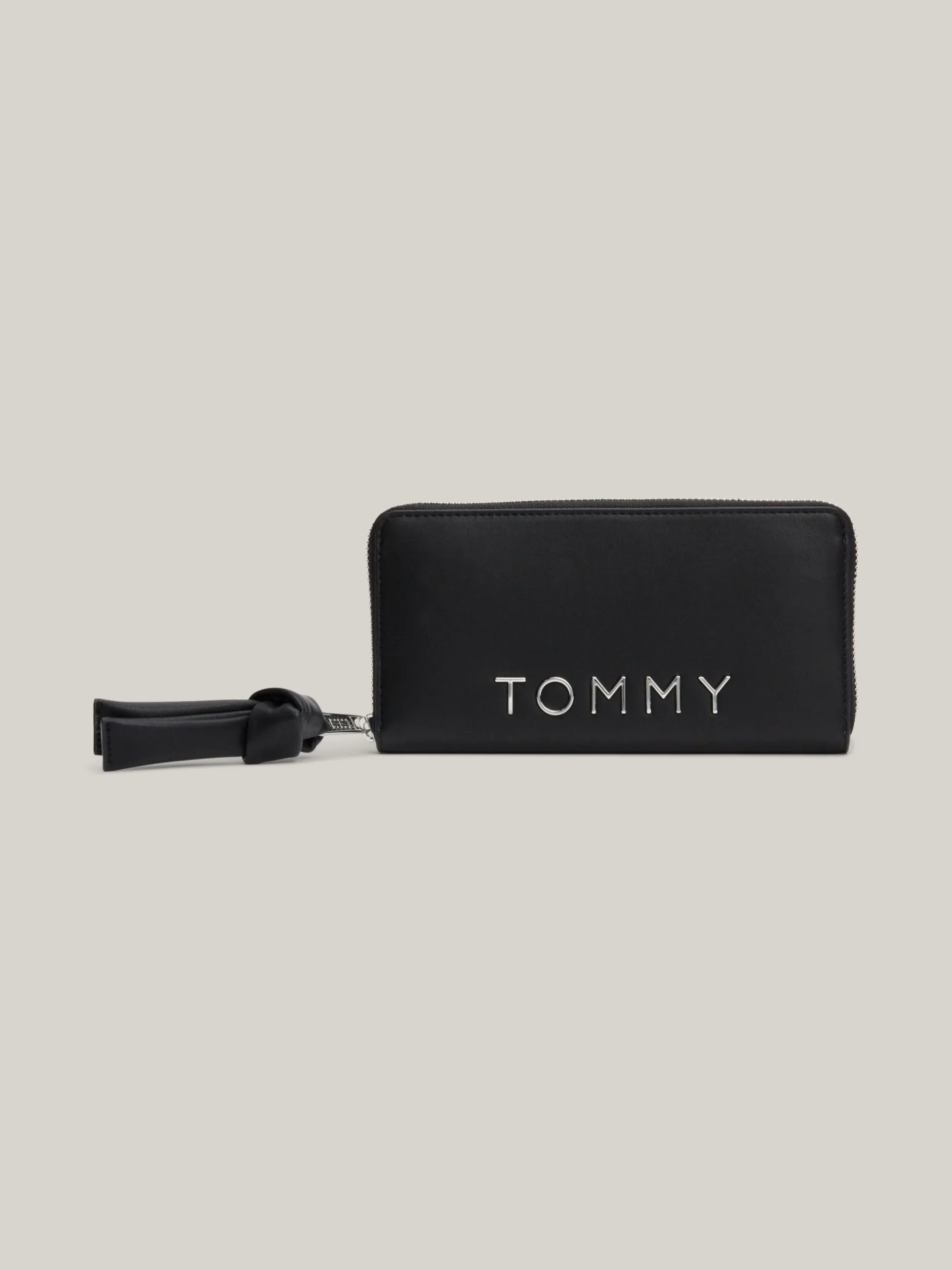 Portfele & Breloczki Do Kluczy*Tommy Hilfiger Duży Portfel Z Metalowym Logo BLACK