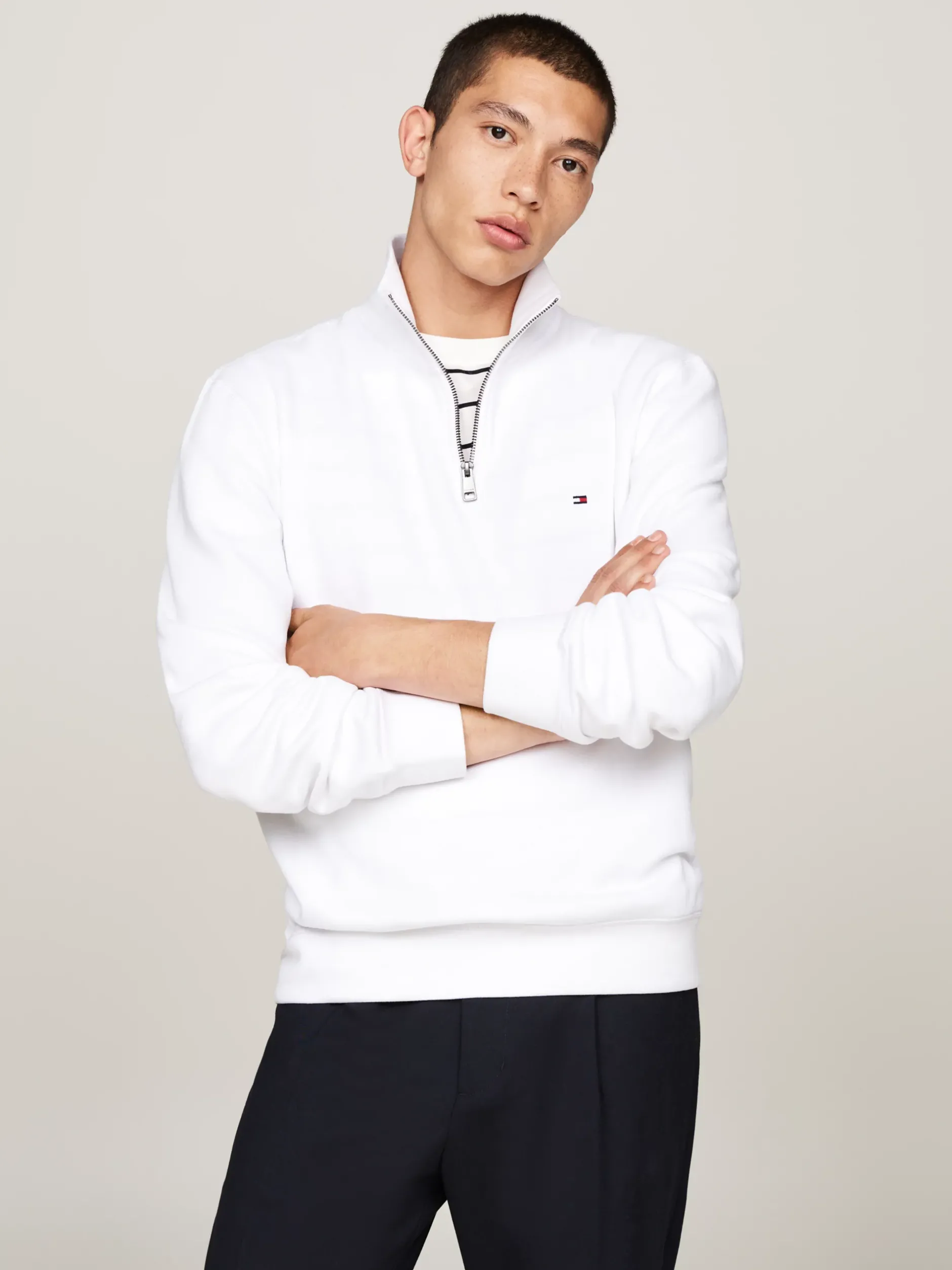 Bluzy Dresowe & Z Kapturem*Tommy Hilfiger Dzianinowa Bluza Z Krótkim Zamkiem WHITE