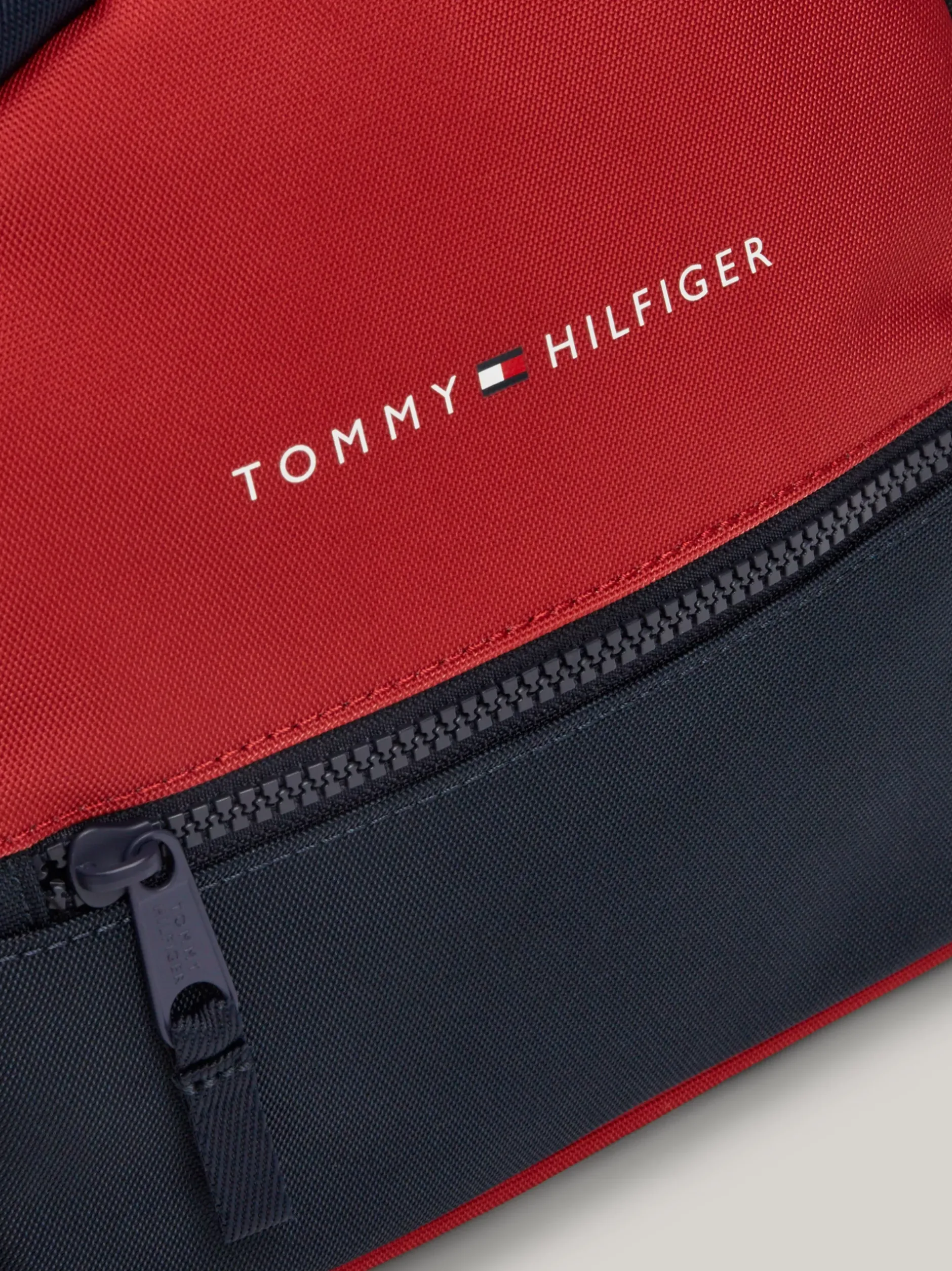 Obuwie I Akcesoria|Obuwie I Akcesoria*Tommy Hilfiger Dziecięca Torebka śniadaniowa Z Gamy Essential SPACE BLUE CORPORATE