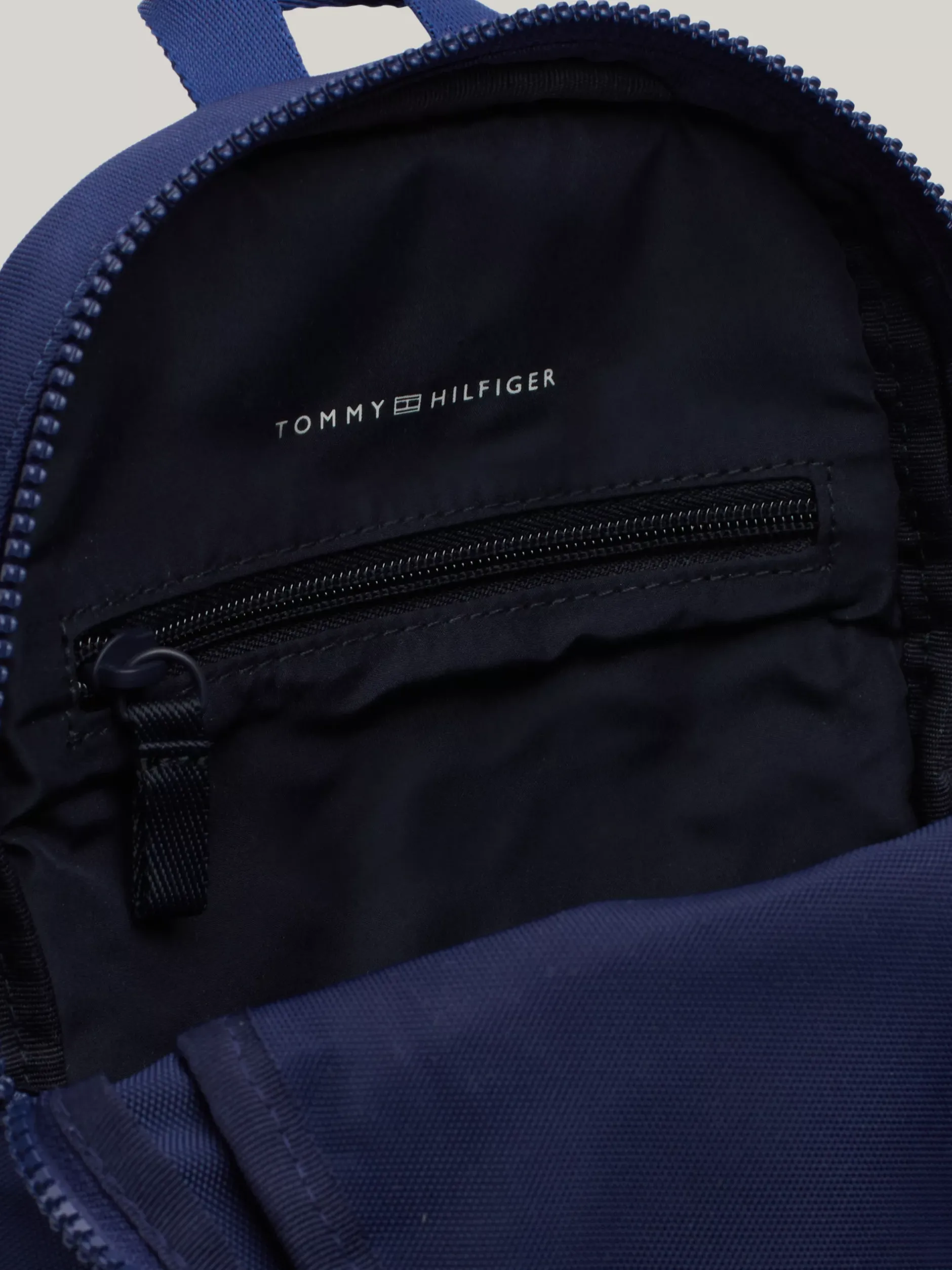 Obuwie I Akcesoria|Obuwie I Akcesoria*Tommy Hilfiger Dziecięcy Plecak Na Jedno Ramię Essential Z Logo BLUE INK