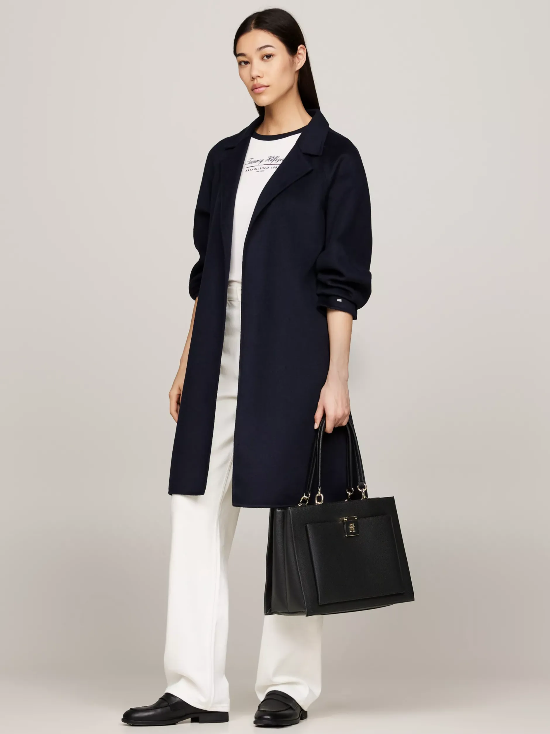 Torebki-Worki*Tommy Hilfiger Groszkowana Torebka Na Pasku TH Monogram BLACK
