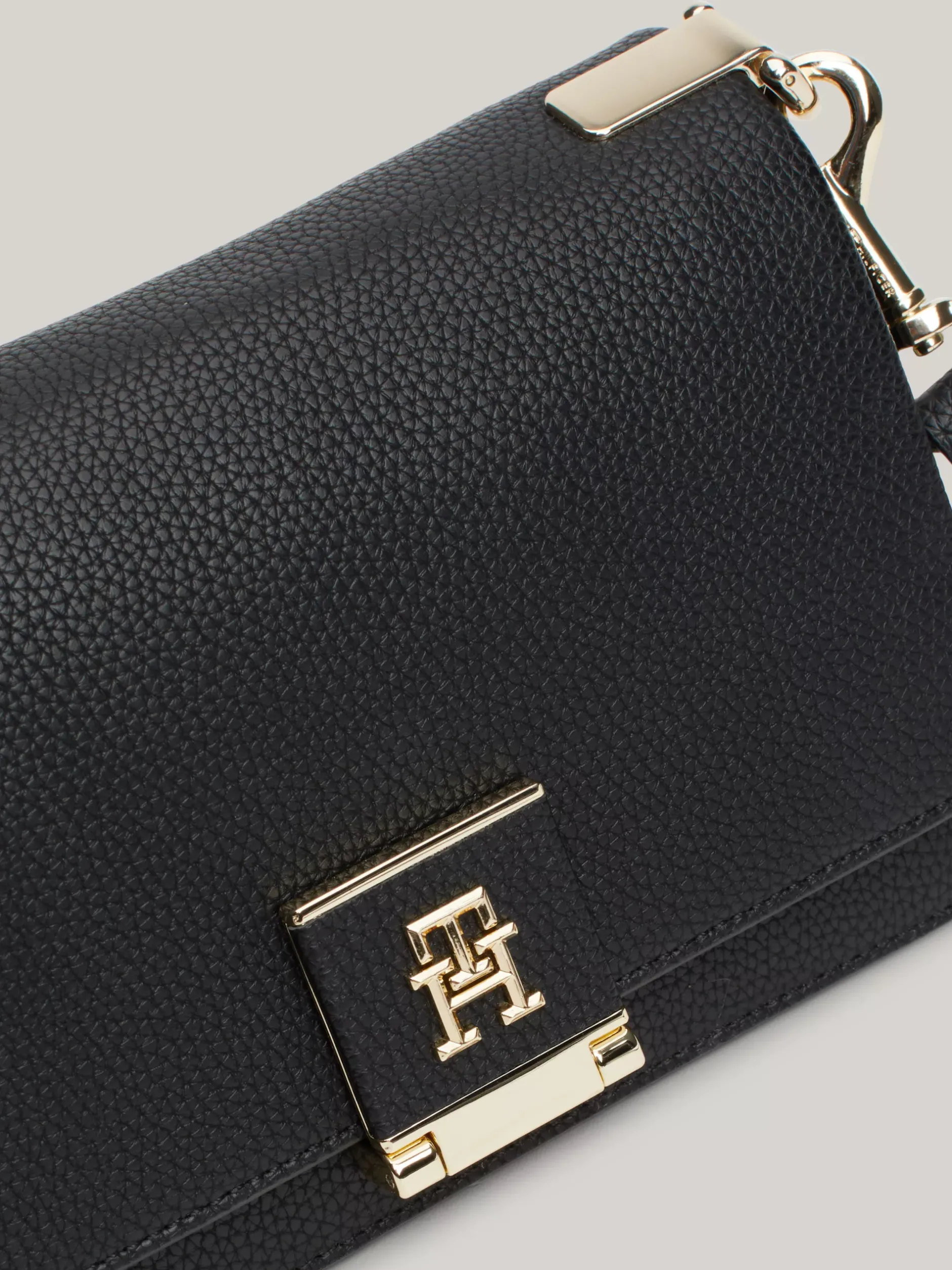 Torebki Na Pasku*Tommy Hilfiger Groszkowana Torebka Na Ramię TH Monogram BLACK