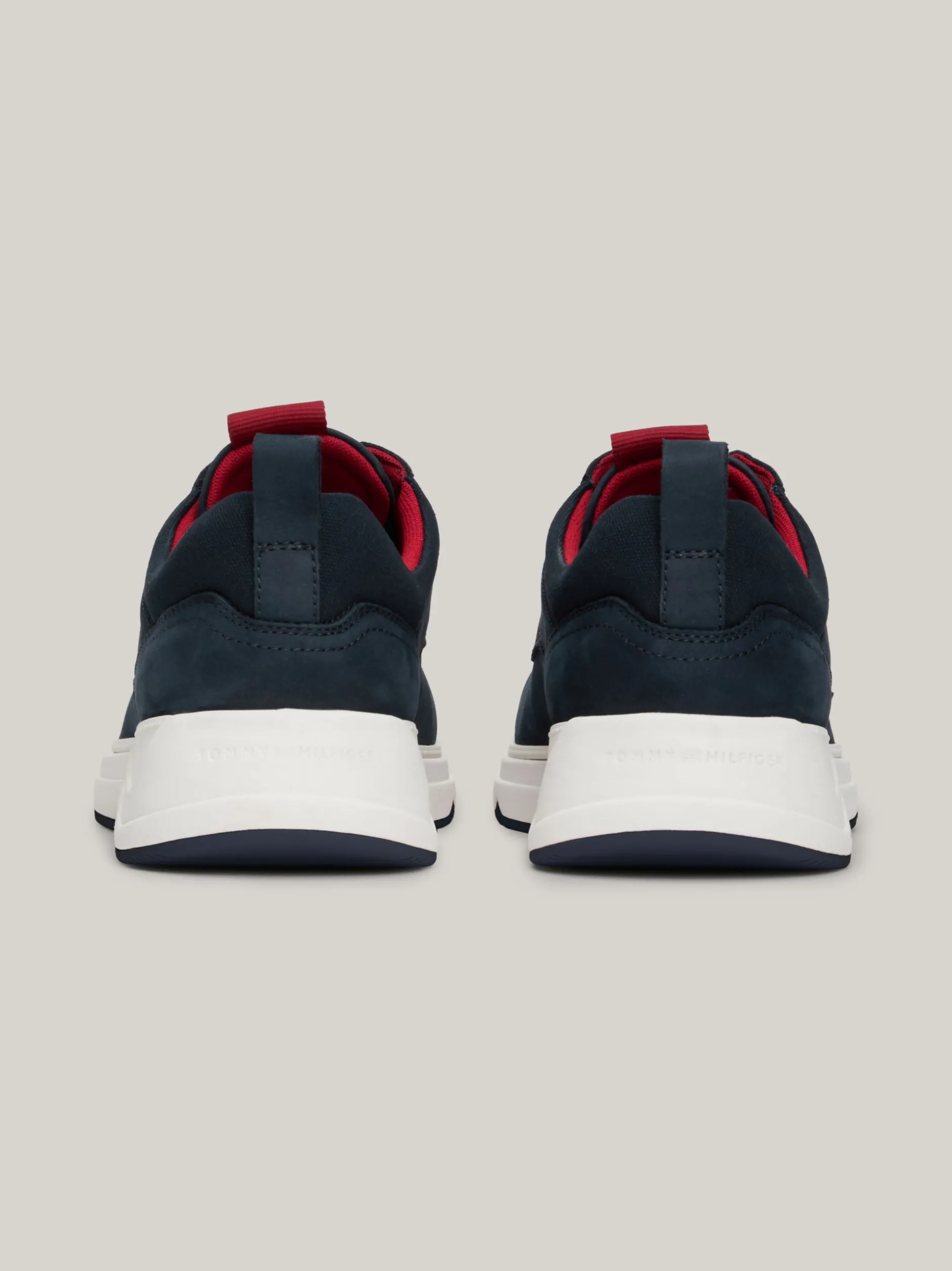 Buty Casual*Tommy Hilfiger Hybrydowe Buty Z Nubuku Z Płytkim Protektorem DESERT SKY