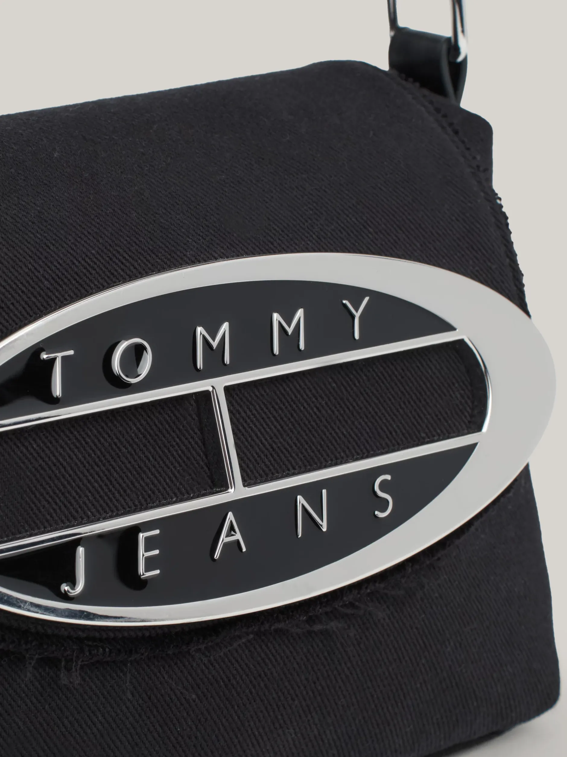 Torby Na Ramię*Tommy Hilfiger Jeansowa Torebka Na Ramię Z Origin Dostępna Na Stronie I W Sklepie TH BLACK
