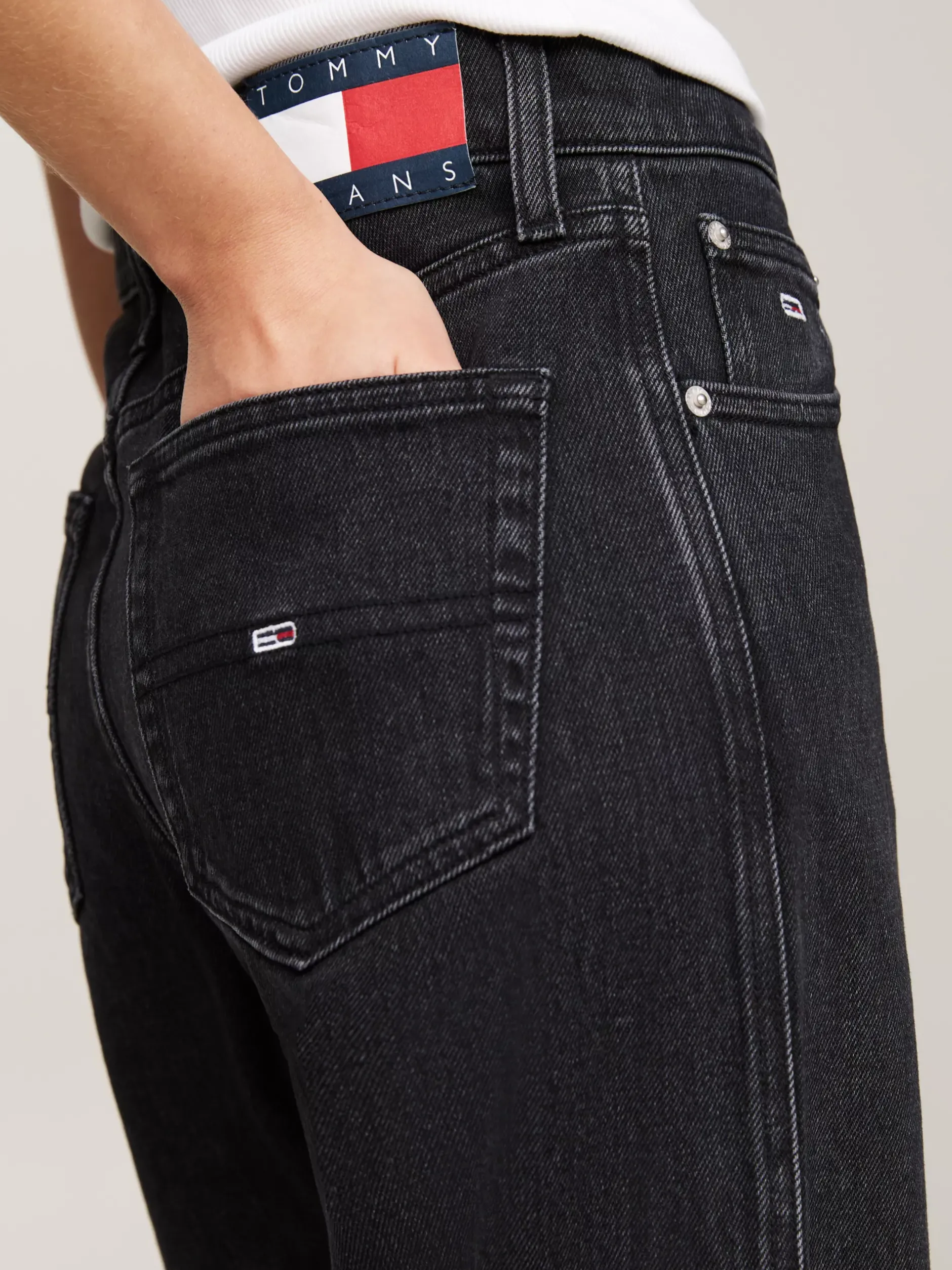 Jeansy*Tommy Hilfiger Jeansy Betsy Ze średnim Stanem DENIM BLACK