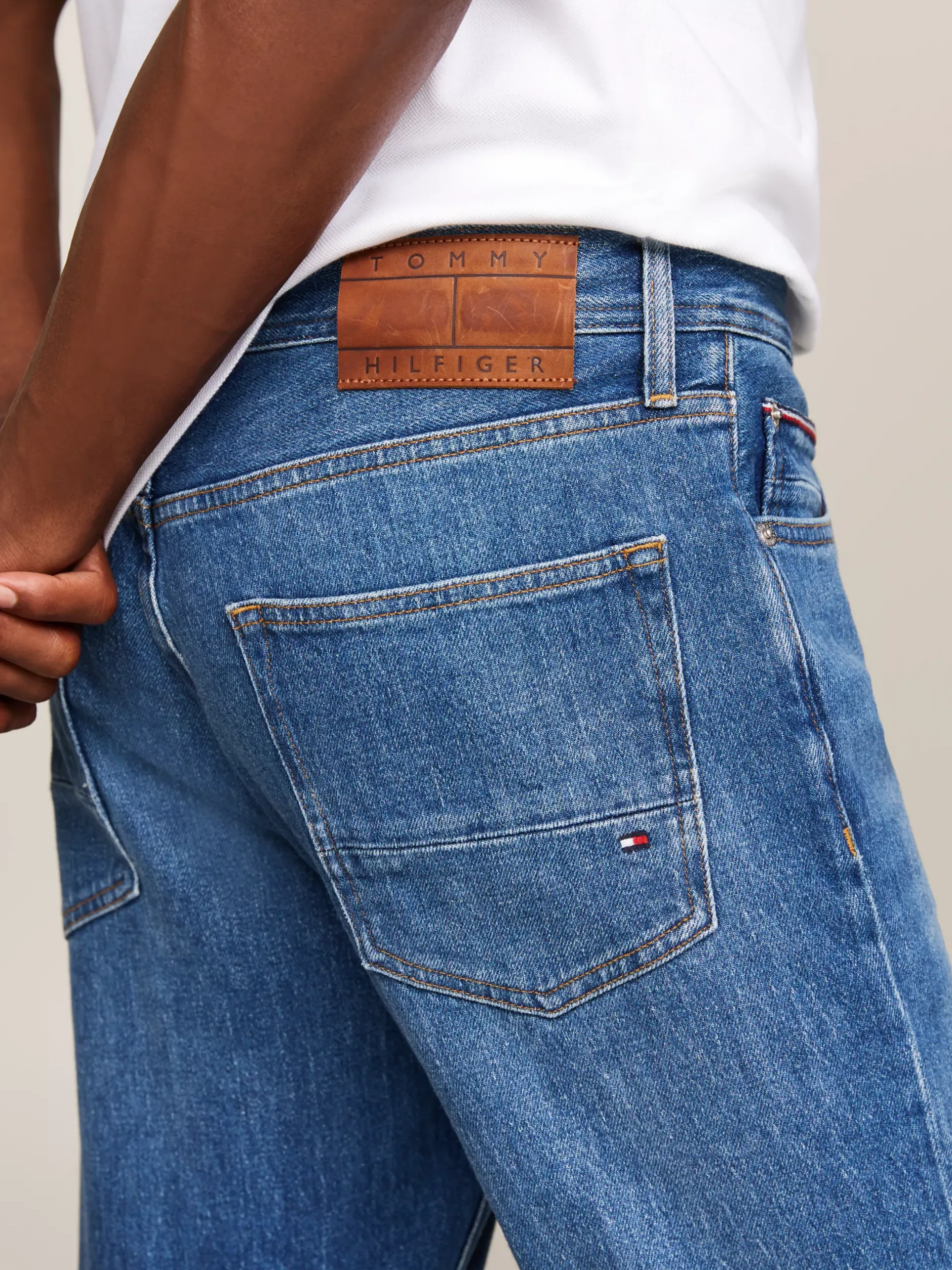 Jeansy*Tommy Hilfiger Jeansy Mercer O Regularnym Kroju CARROL INDIGO