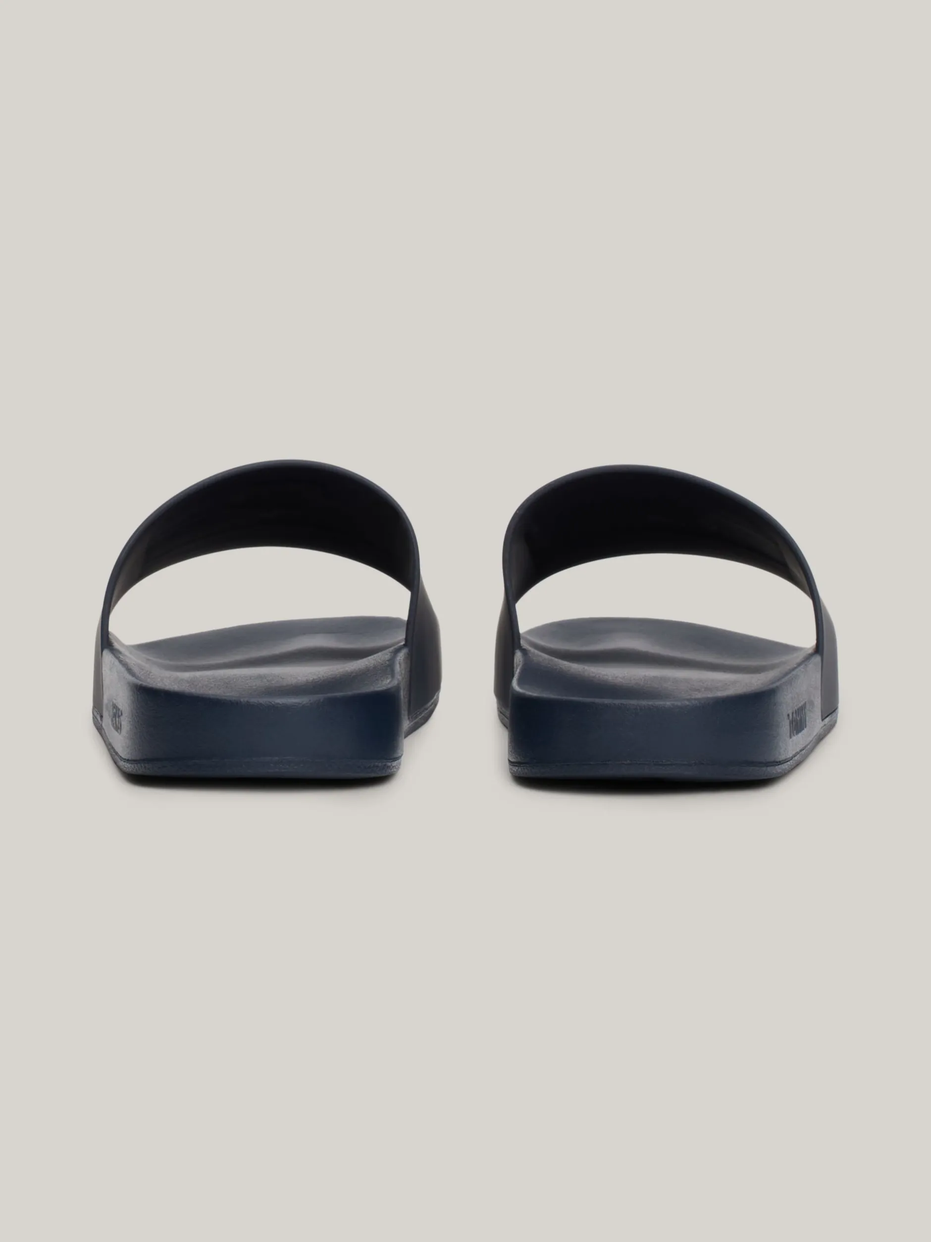 Sandały*Tommy Hilfiger Klapki Basenowe Z Naszywką DARK NIGHT NAVY