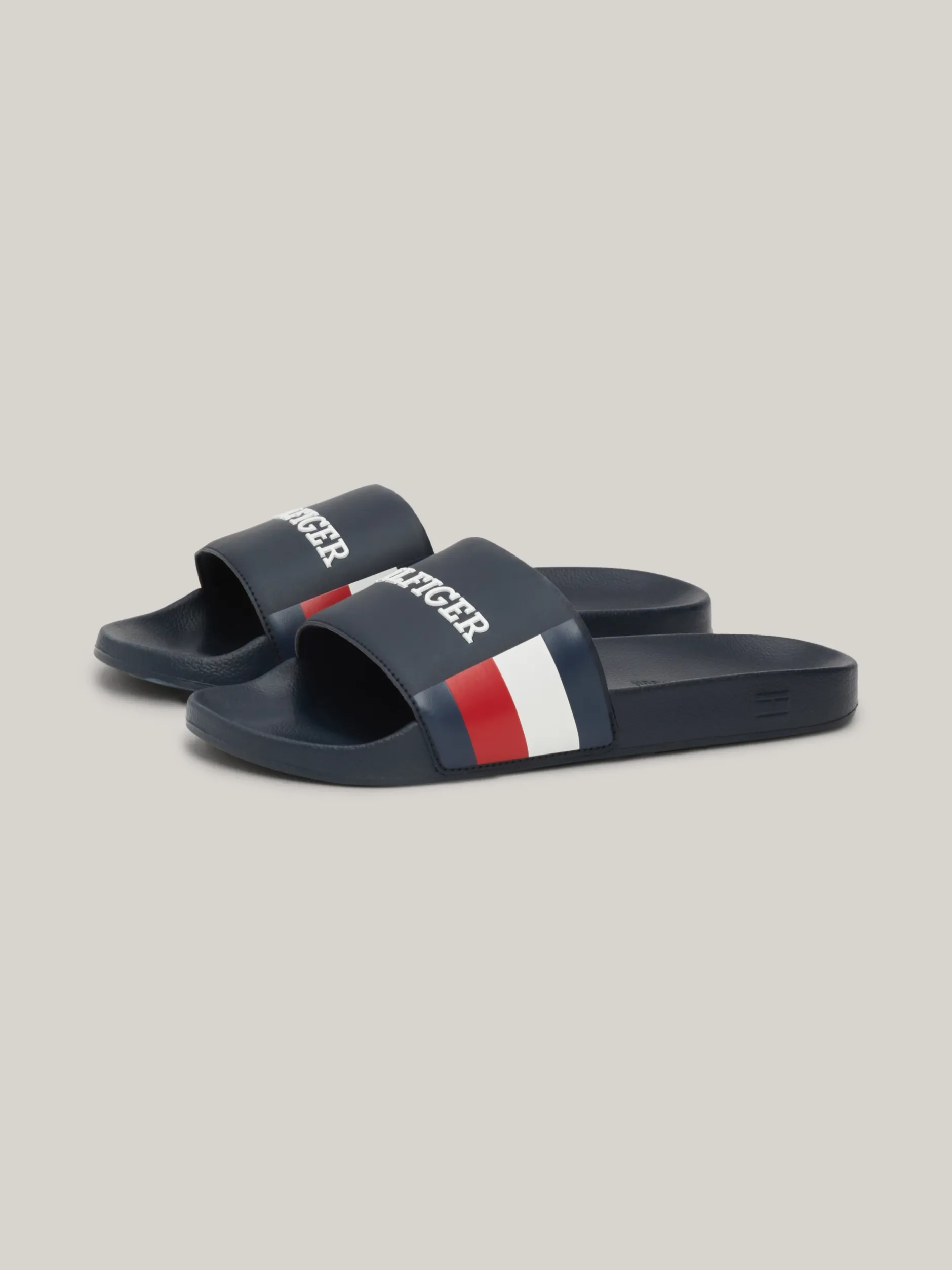 Sandały I Japonki*Tommy Hilfiger Klapki Basenowe Z Paskiem Z Logo DESERT SKY