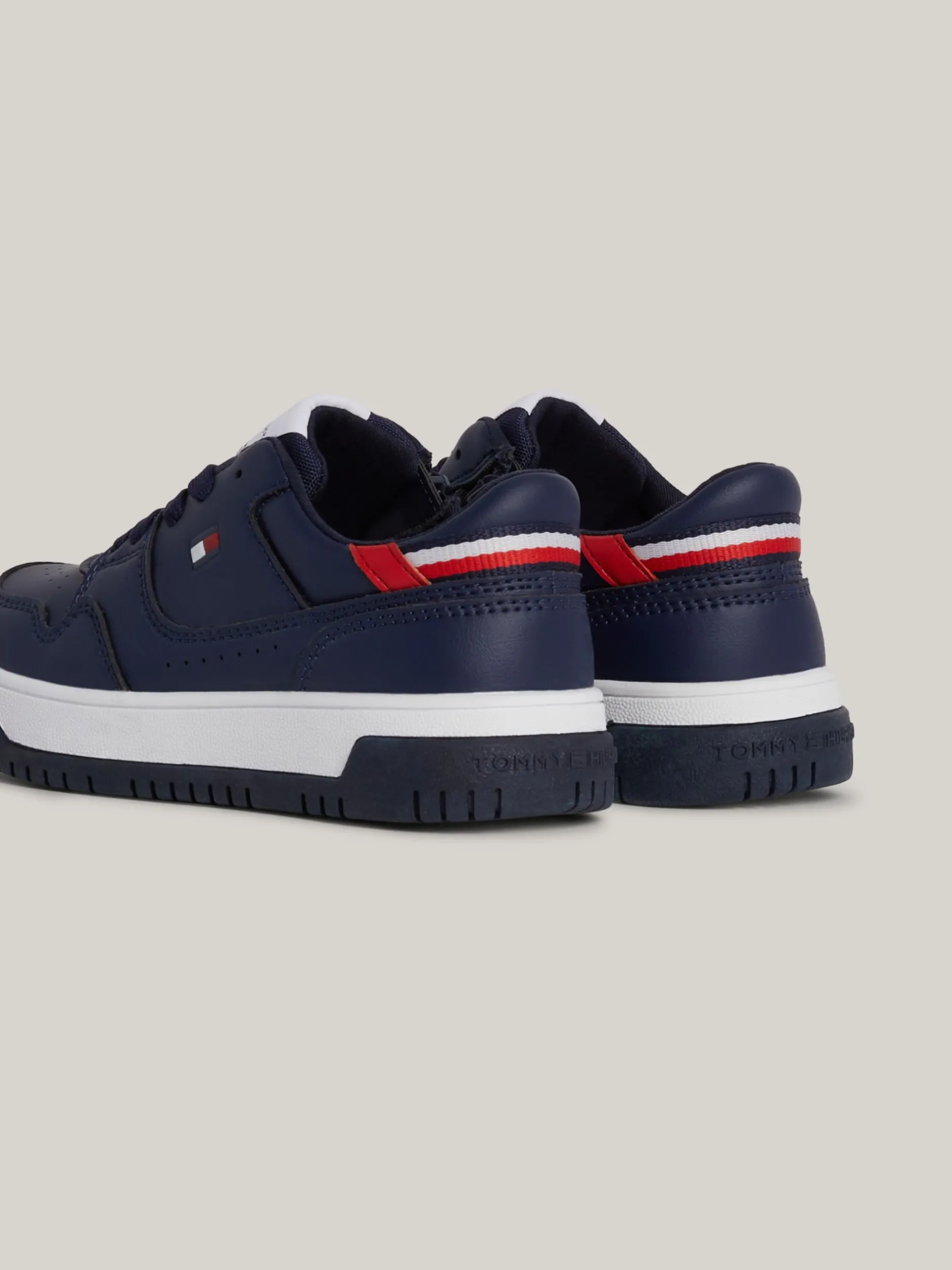 Obuwie I Akcesoria|Obuwie I Akcesoria*Tommy Hilfiger Kontrastowe Buty Na Grubej Podeszwie BLUE