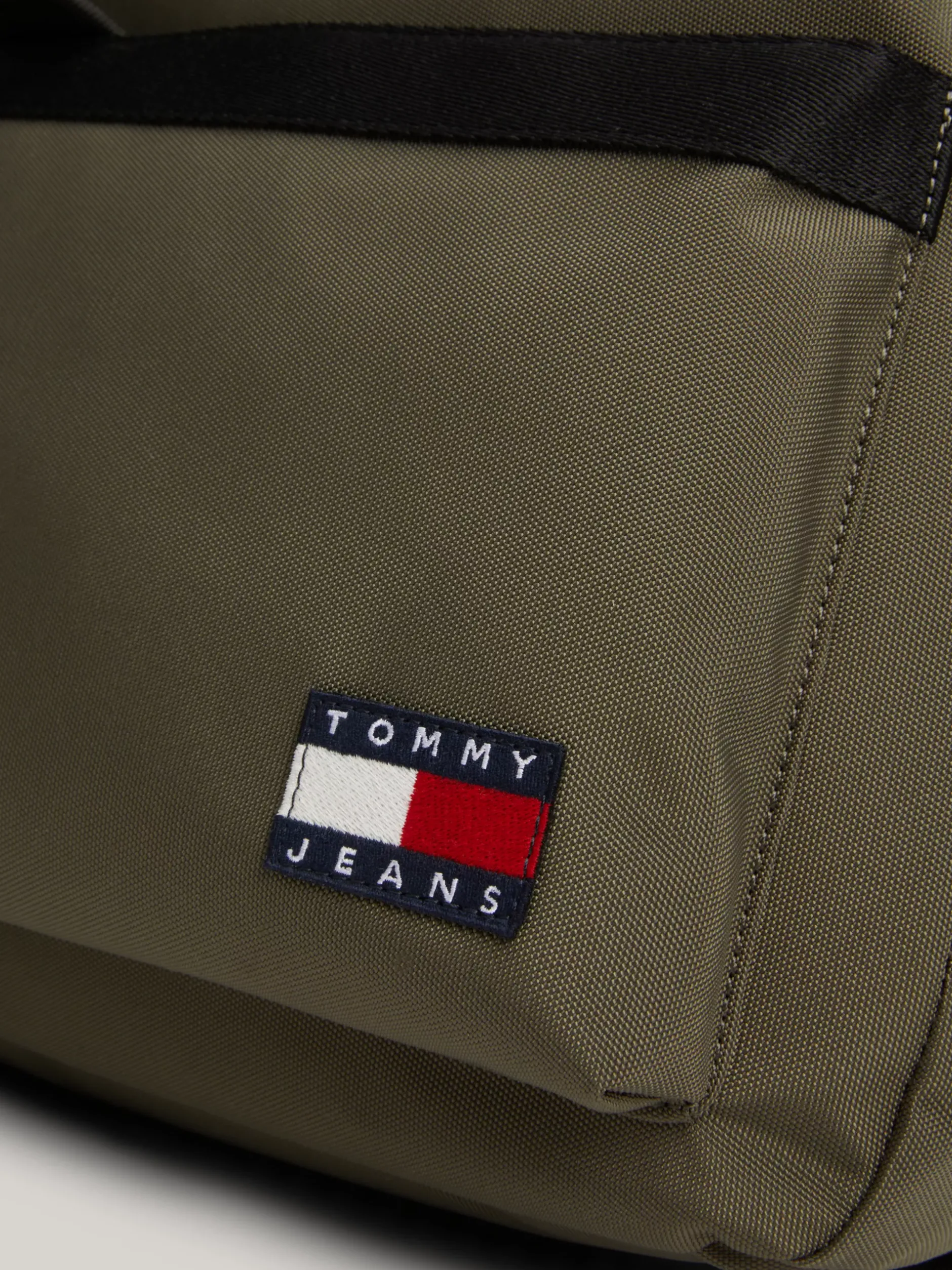 Plecaki*Tommy Hilfiger Kopułowy Plecak Z Naszywką Essential PEWTER GREEN