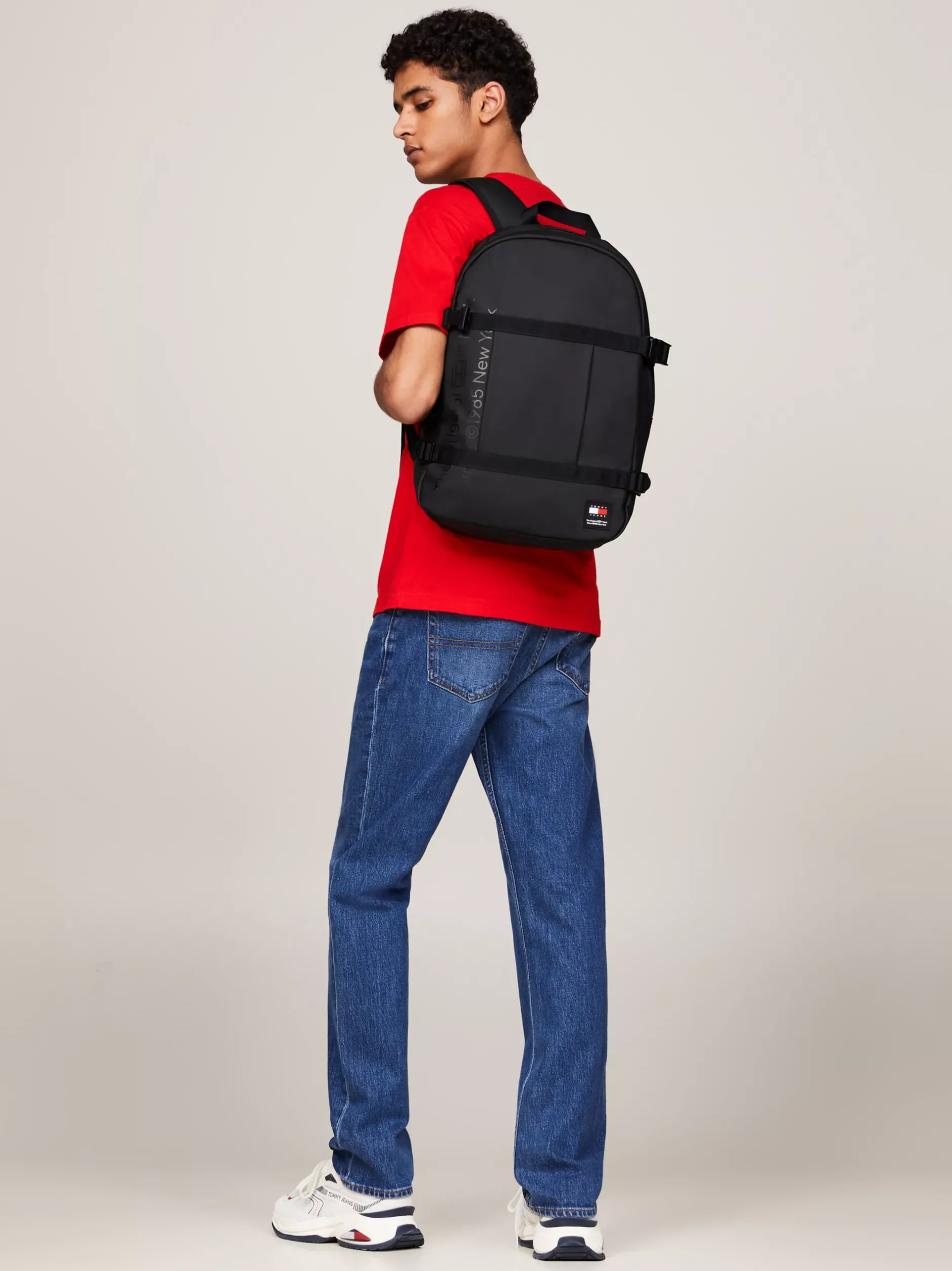 Plecaki*Tommy Hilfiger Kopułowy Plecak Z Parcianym Paskiem Essential BLACK