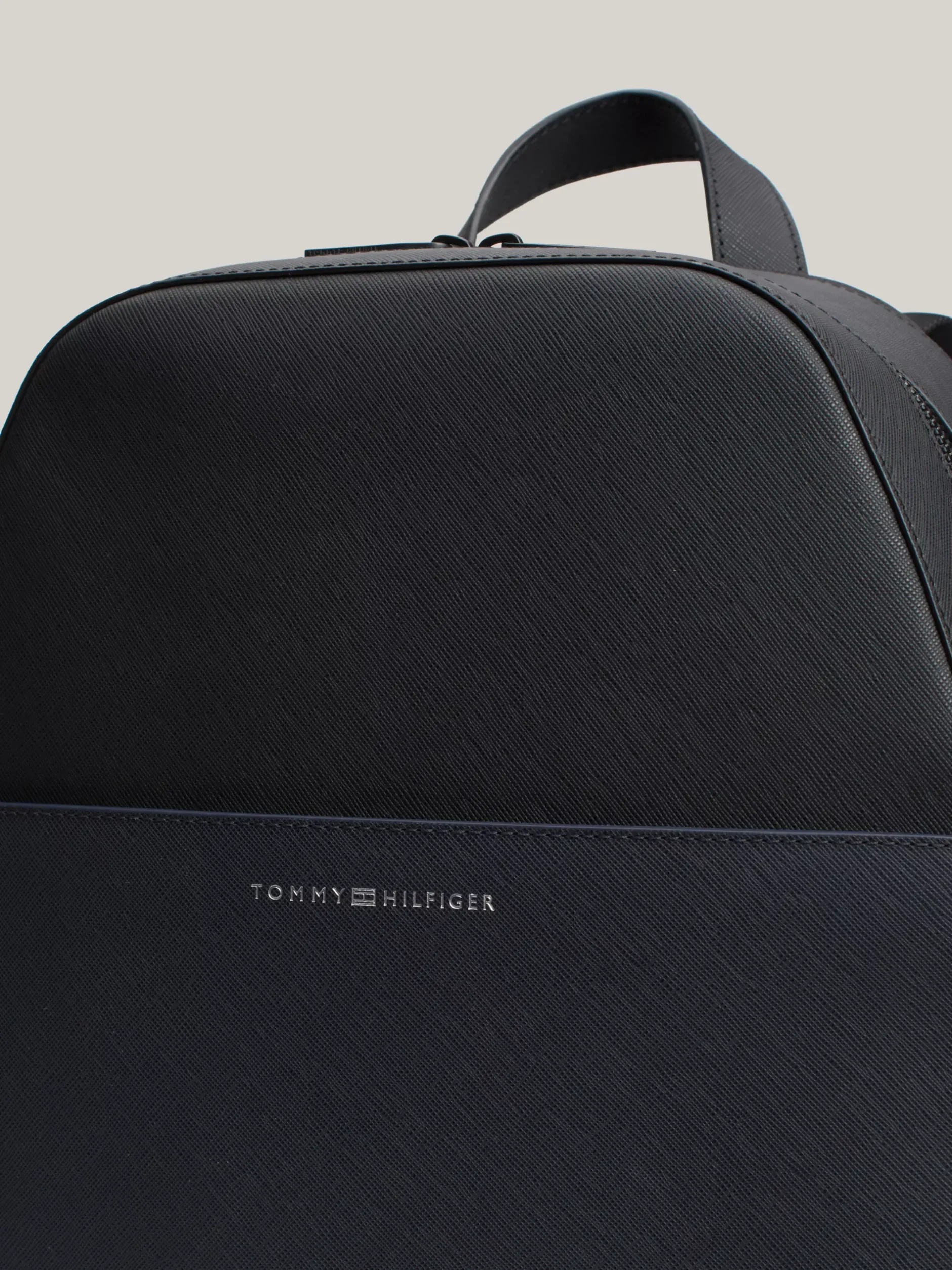 Plecaki*Tommy Hilfiger Kopułowy Skórzany Plecak TH Business BLACK