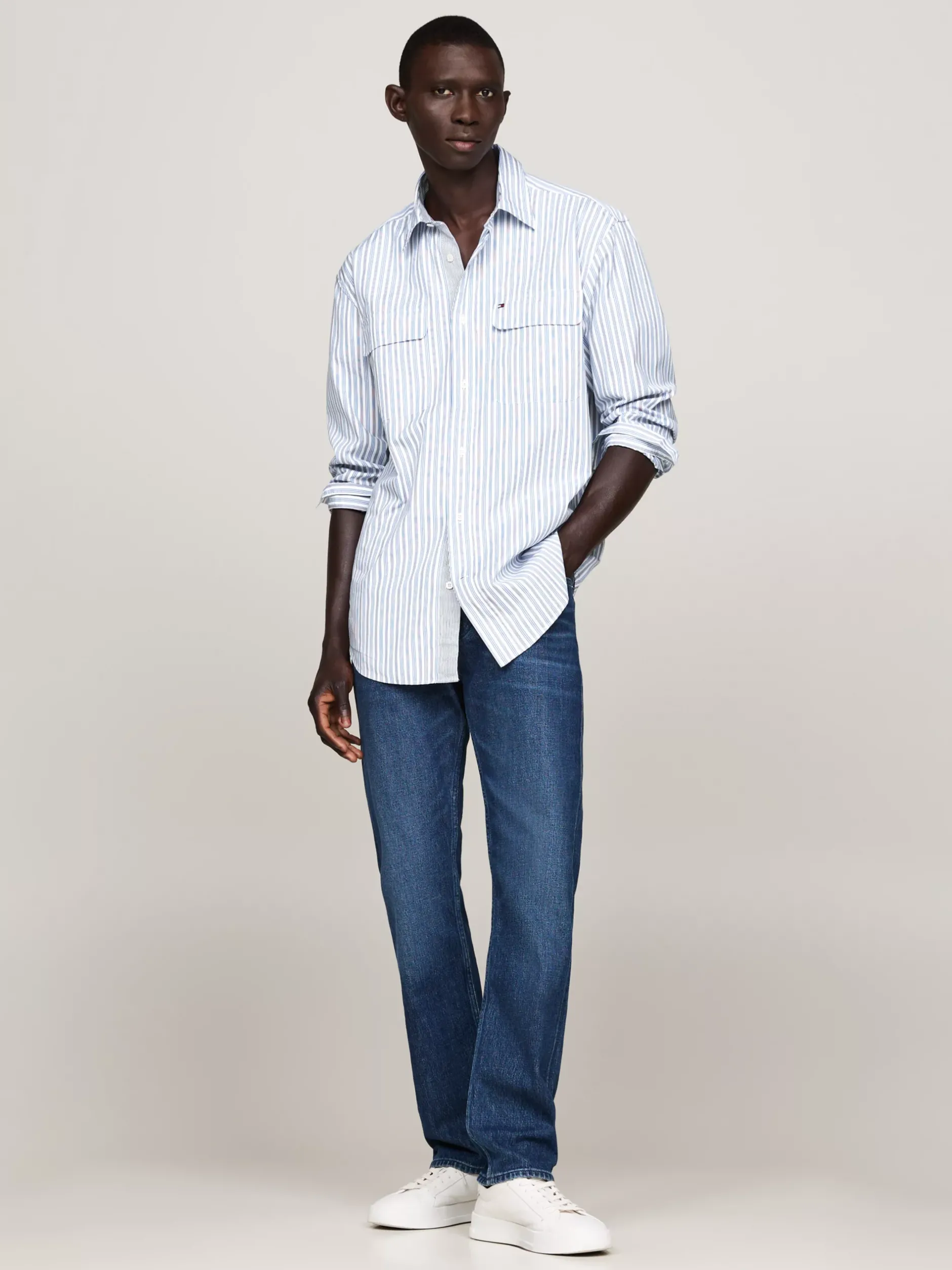 Koszule*Tommy Hilfiger Koszula O Regularnym Kroju BLUE/WHITE
