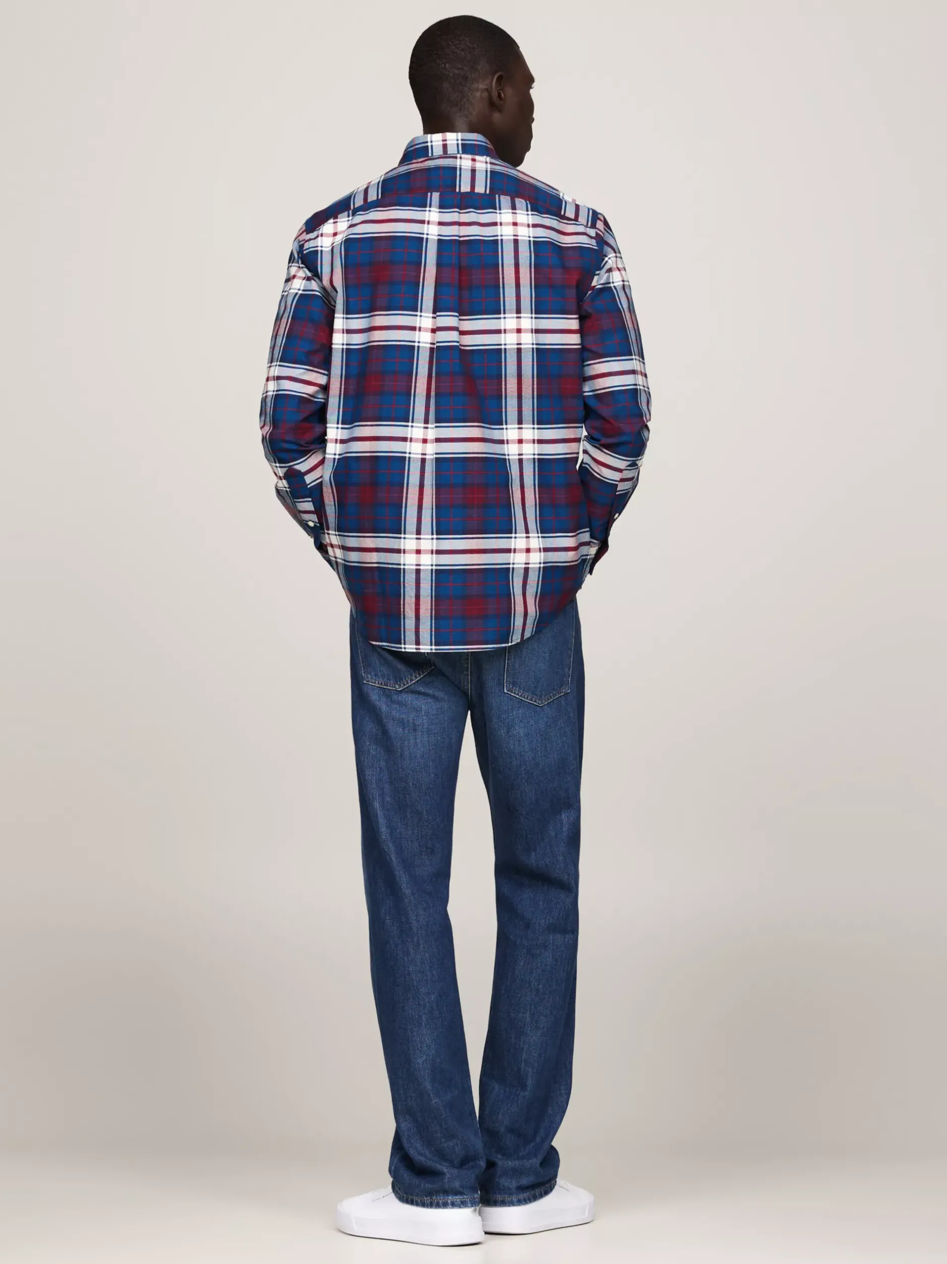 Koszule*Tommy Hilfiger Koszula O Regularnym Kroju W Kartę Tommy DEEP INDIGO / ROUGE CHECK