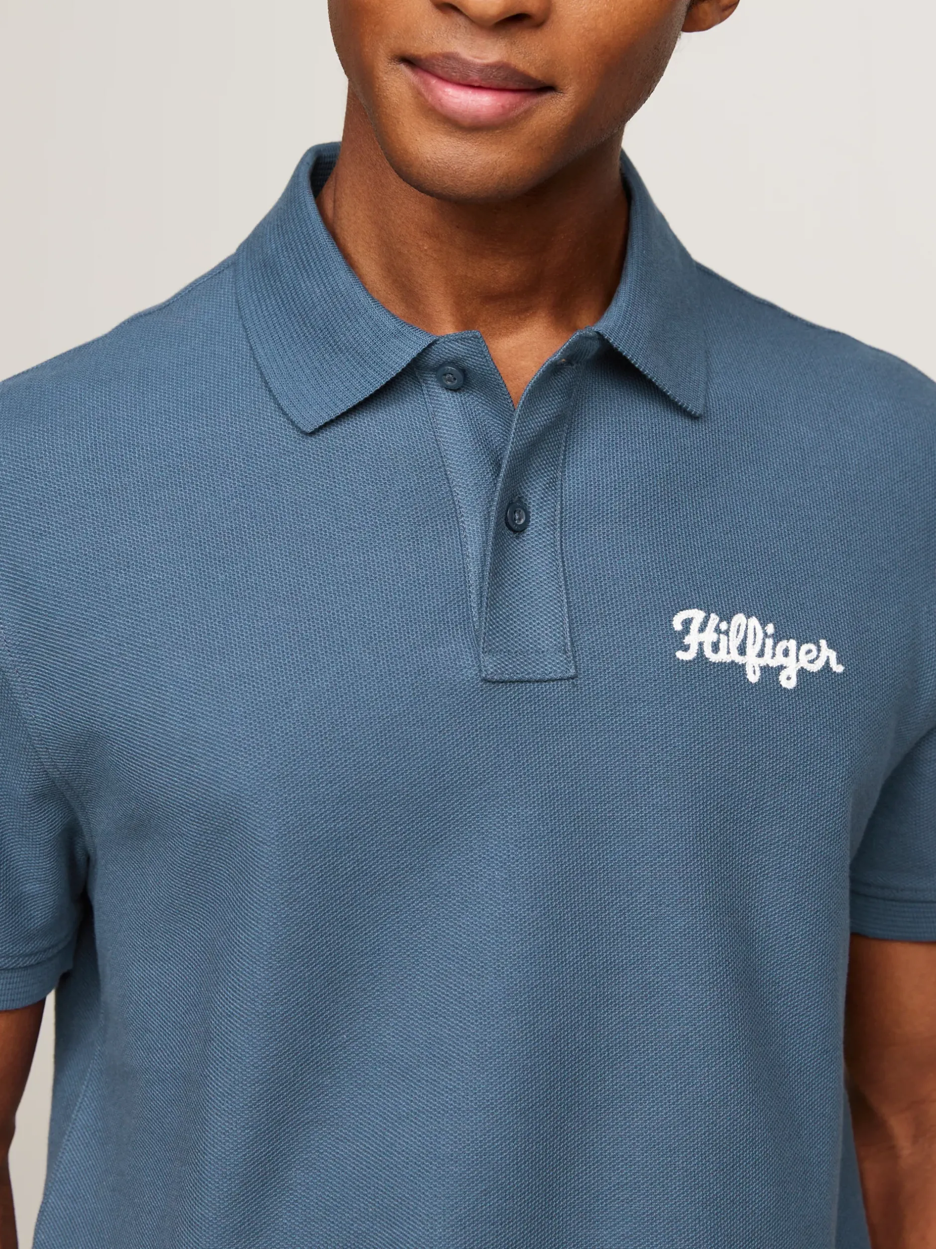 Koszulki Polo*Tommy Hilfiger Koszulka Polo Z Logo ściegiem łańcuszkowym AEGEAN SEA