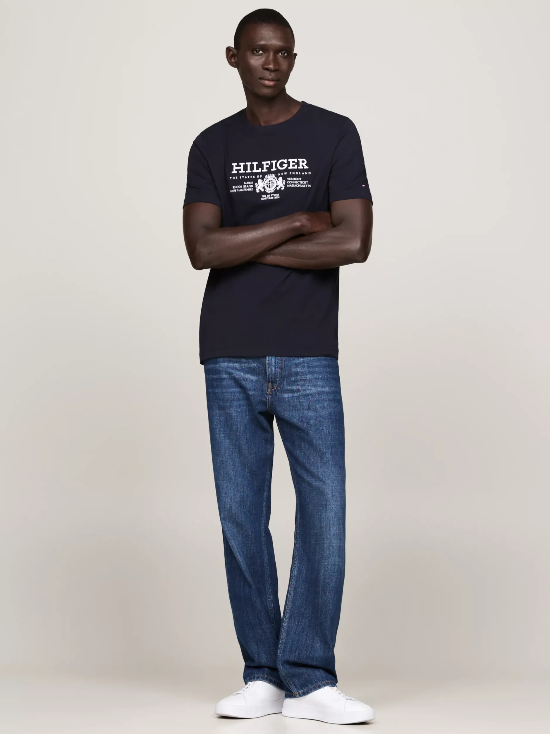 T-Shirty*Tommy Hilfiger Koszulka Z Haftowanym Emblematem DESERT SKY