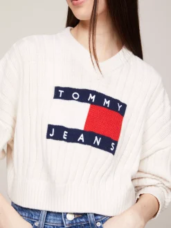 Swetry|Dzianina*Tommy Hilfiger Krótki Sweter Z Dekoltem W Szpic I Flagą Tommy ANCIENT WHITE