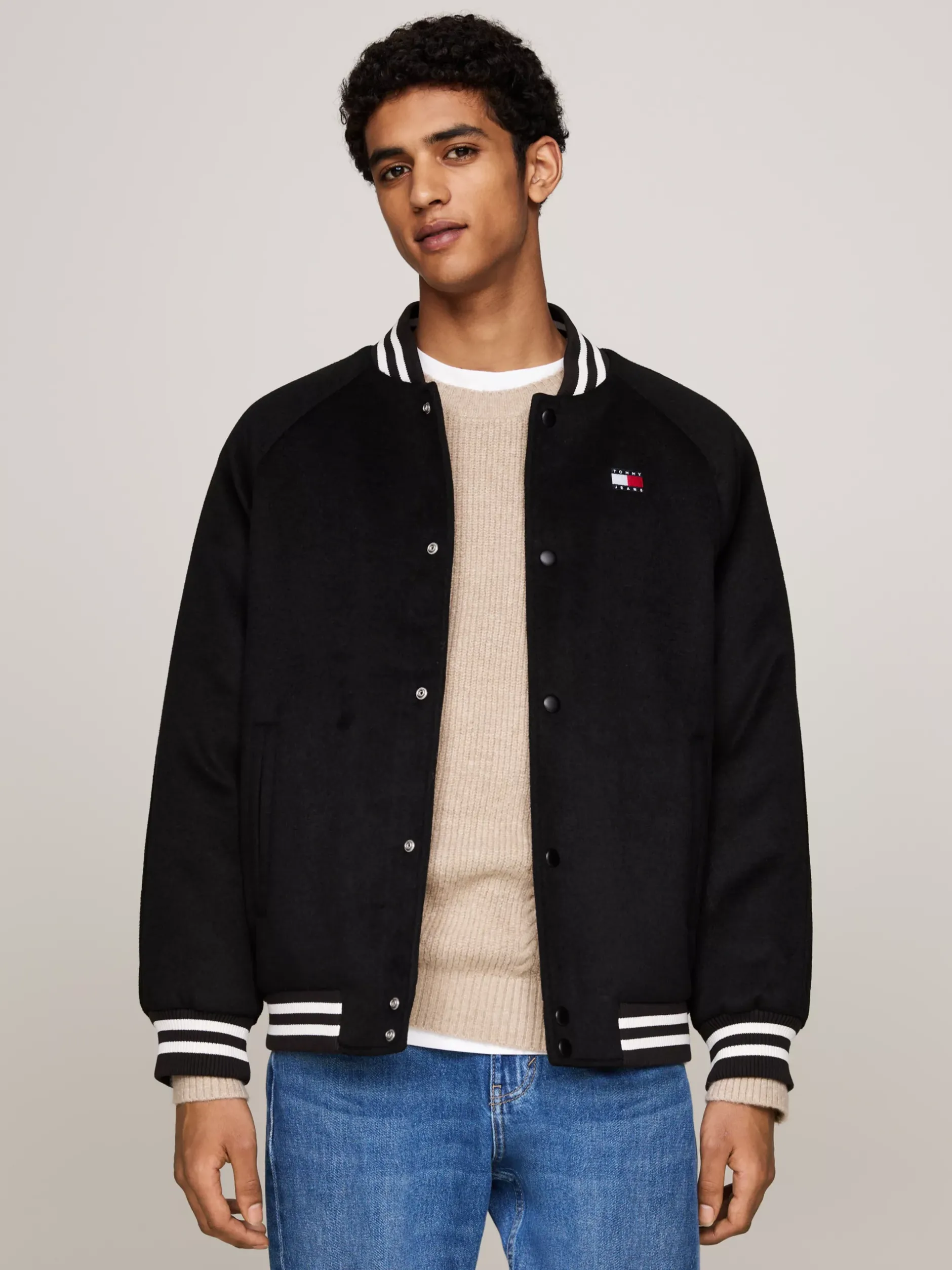 Kurtki & Płaszcze|Bomberki*Tommy Hilfiger Kurtka Bomber Z Kontrastowymi Detalami BLACK