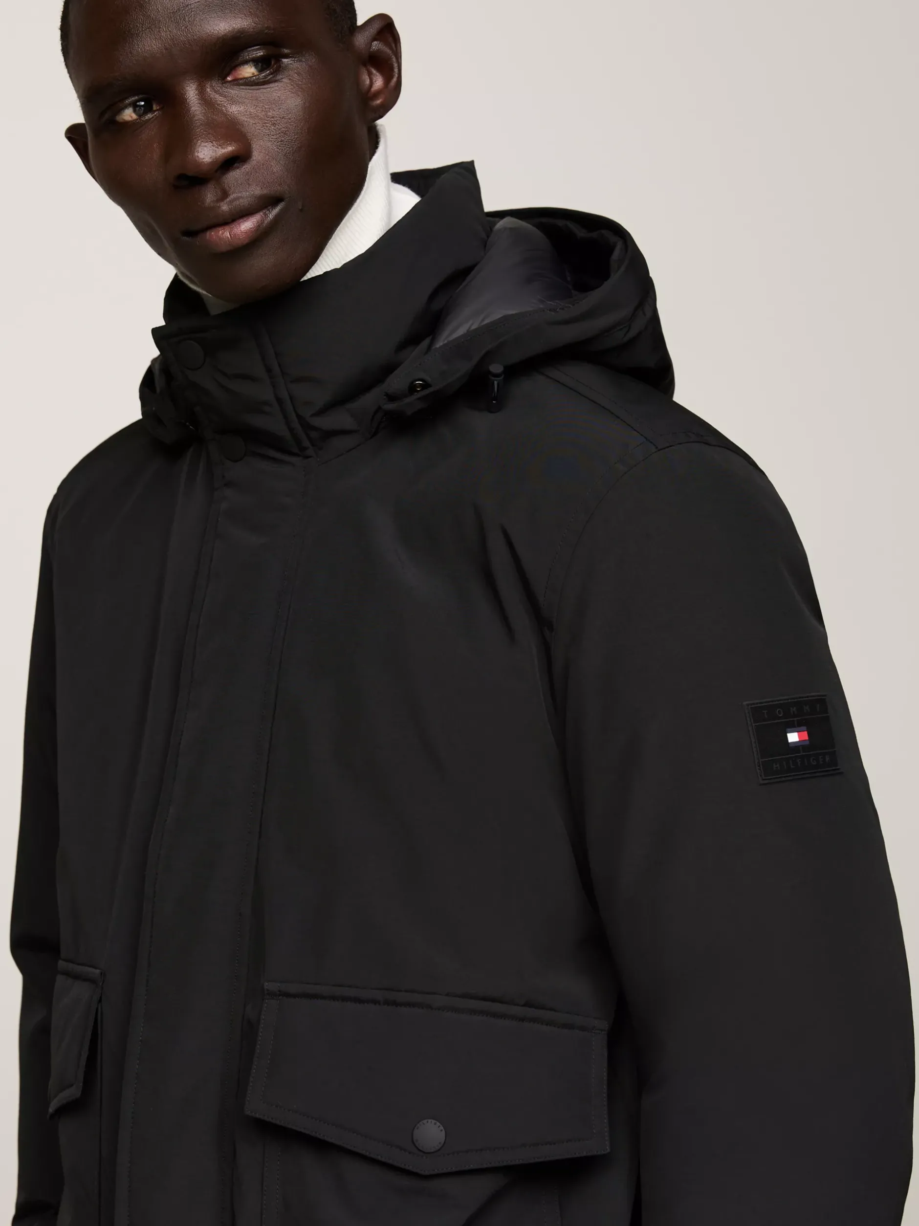 Kurtki & Płaszcze*Tommy Hilfiger Kurtka Puchowa Bomber Rockie Ze Sztucznym Futrem BLACK