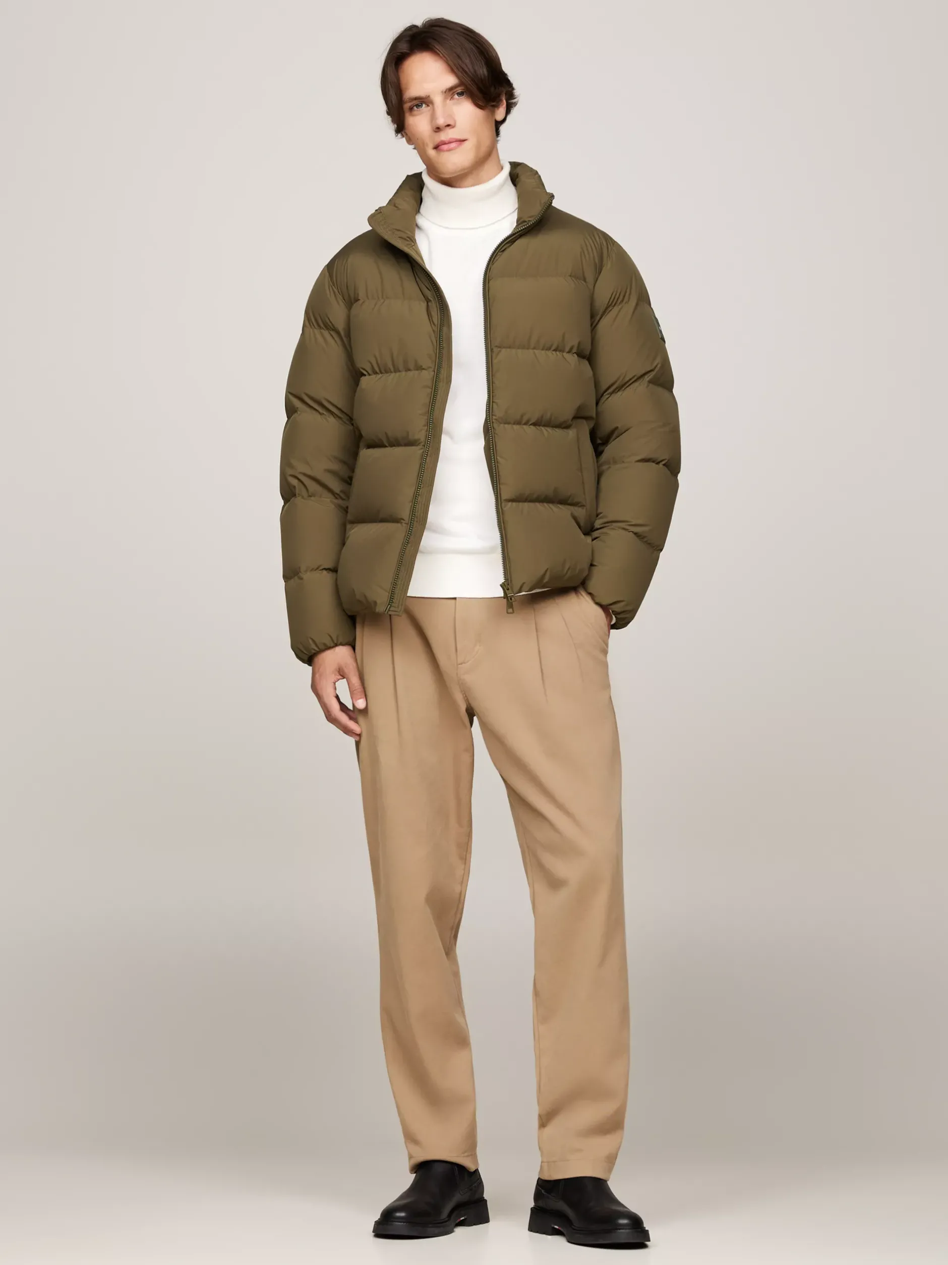 Kurtki & Płaszcze*Tommy Hilfiger Kurtka Puchowa Z Wysokim Kołnierzem ARMY GREEN