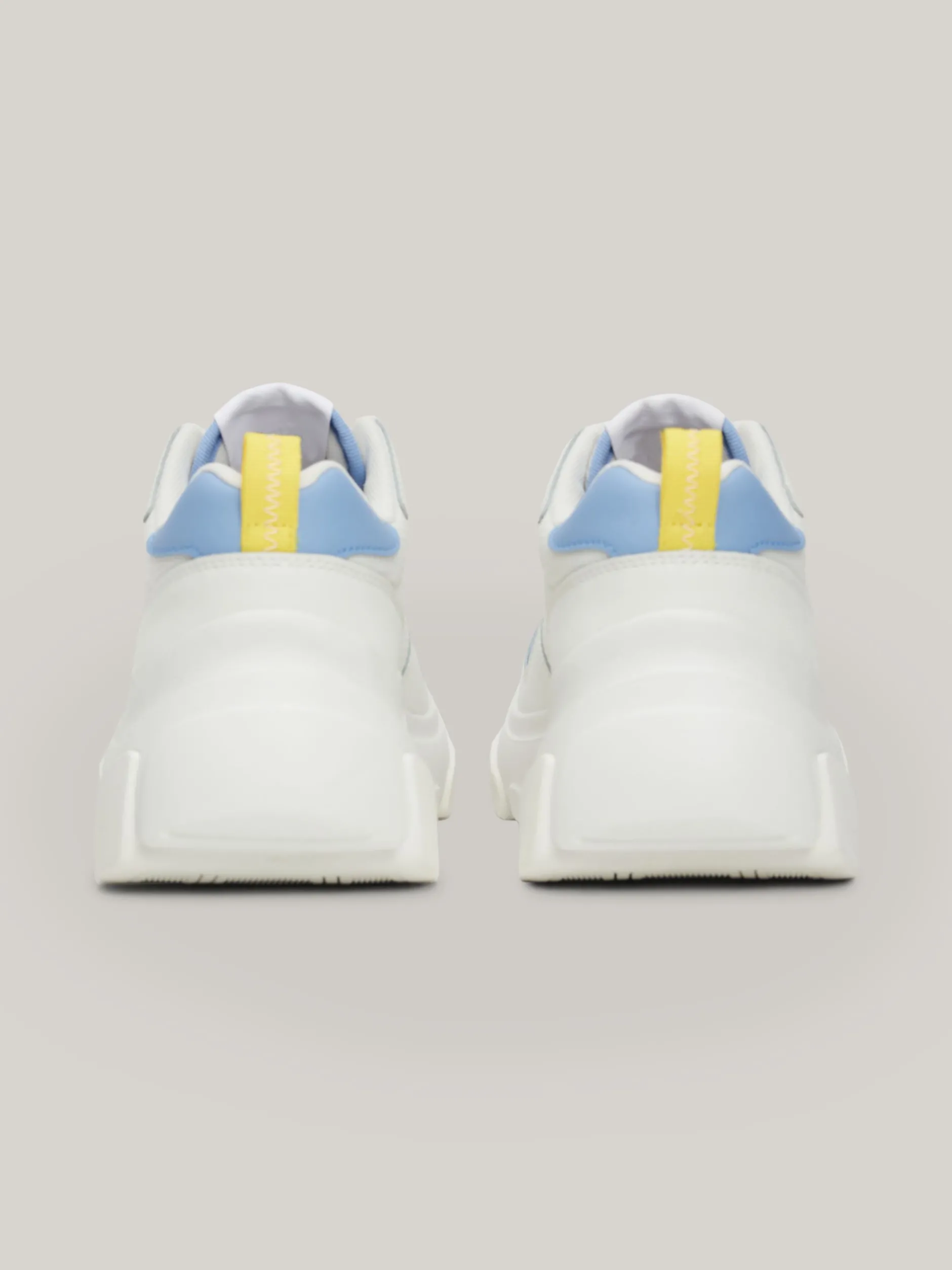 Sneakersy*Tommy Hilfiger Lekkie Buty Sportowe Z Kontrastowymi Wstawkami WESTSIDE BLUE