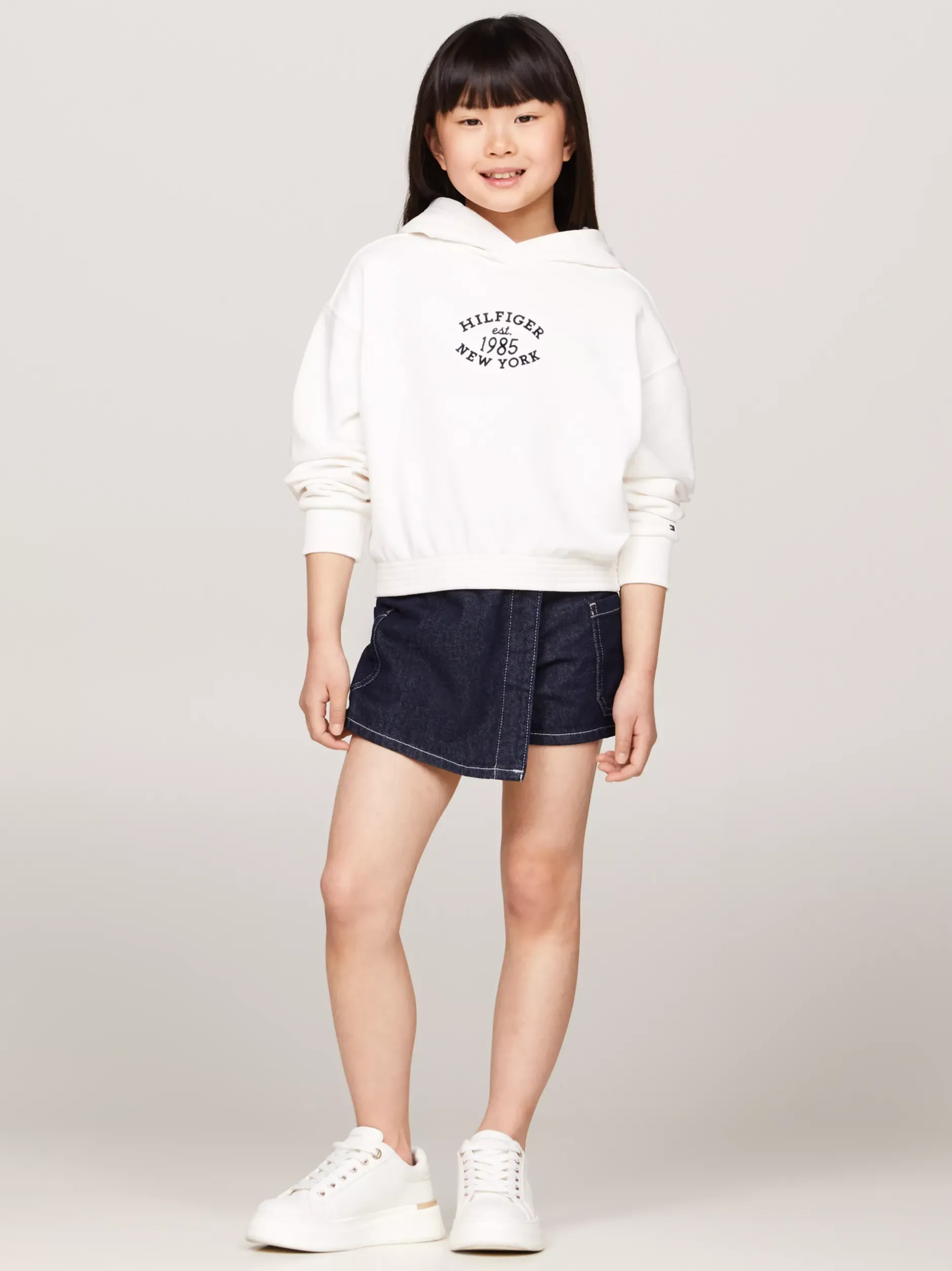 Bluzy Dresowe I Z Kapturem*Tommy Hilfiger Luźna Bluza Z Kapturem I Logo Hilfiger ANCIENT WHITE