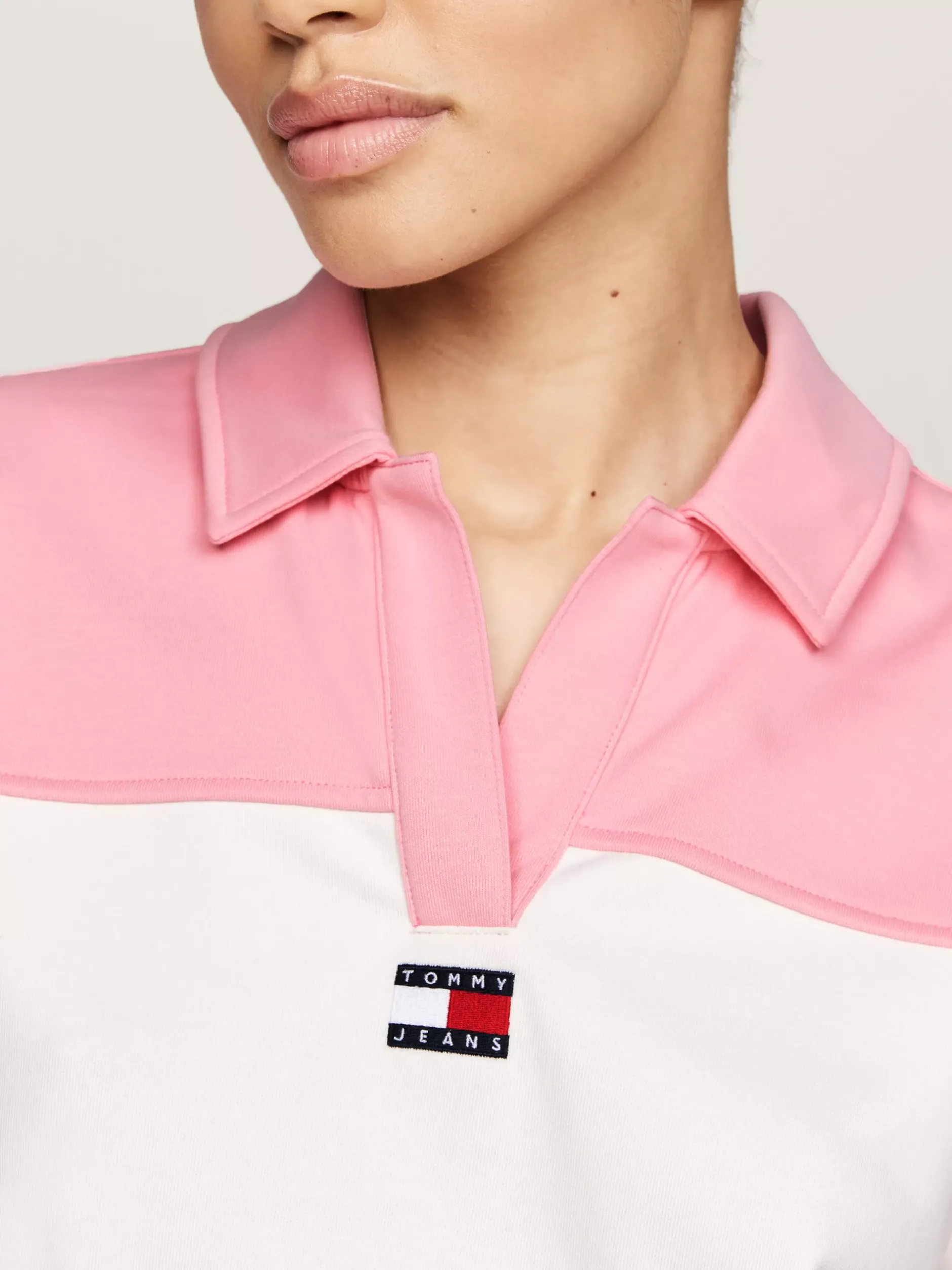 Bluzy Dresowe & Z Kapturem*Tommy Hilfiger Luźna Bluza Z Kołnierzykiem BALLET PINK / MULTI