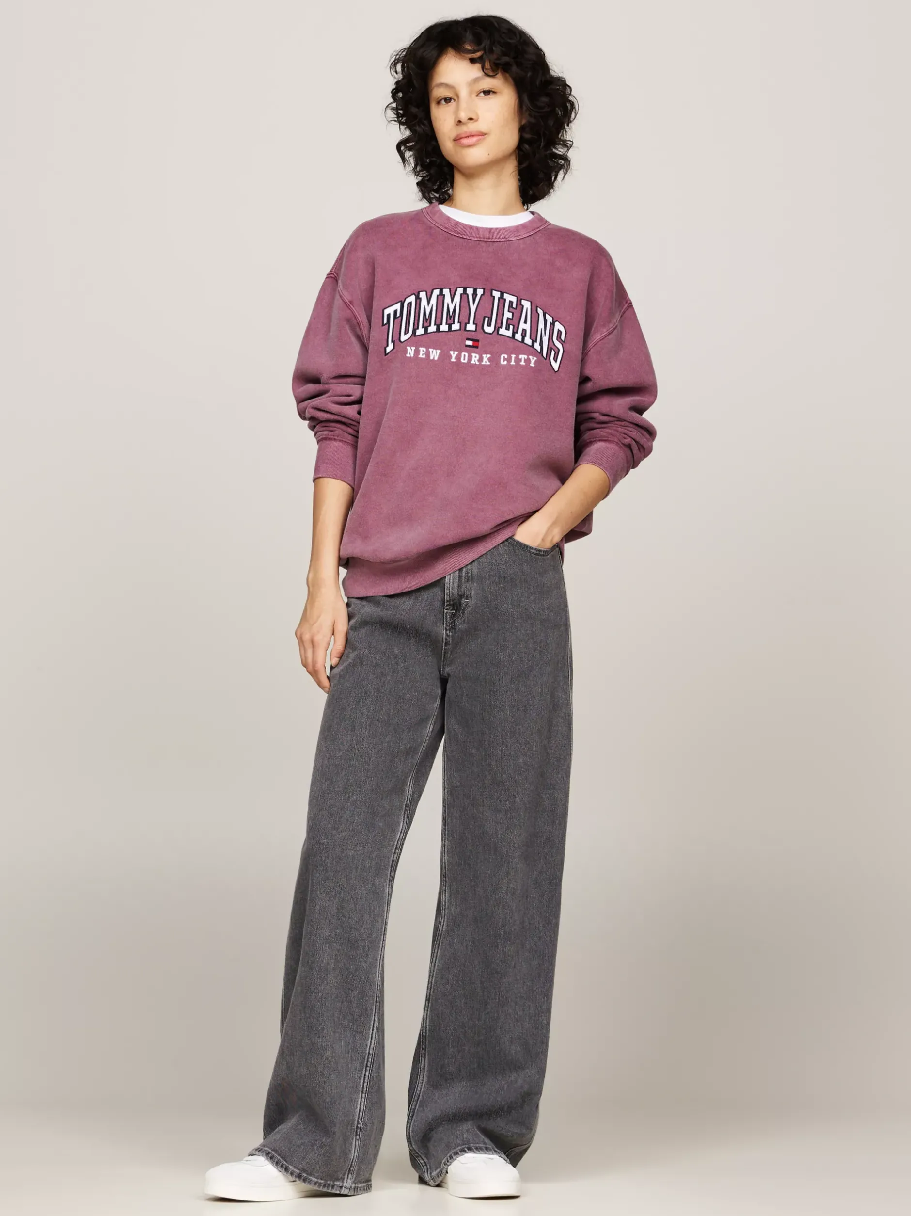 Bluzy Dresowe & Z Kapturem*Tommy Hilfiger Luźna Bluza Z Okrągłym Dekoltem W Stylu Varsity DEEP ROUGE