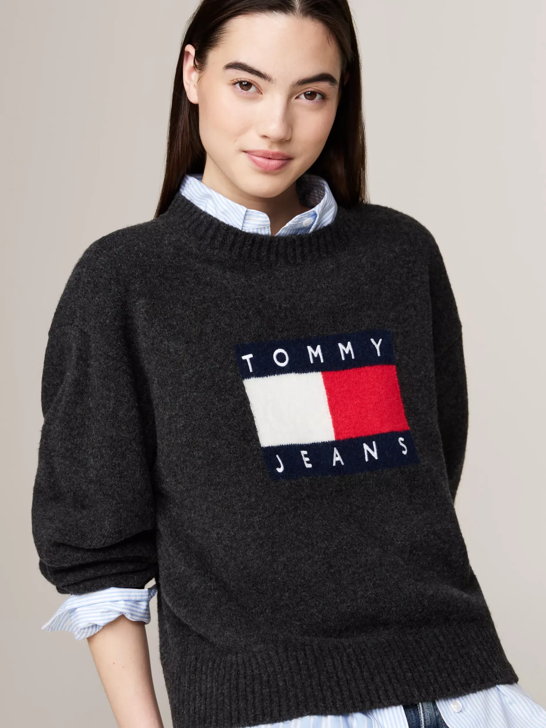 Swetry Z Okrągłym Dekoltem|Swetry*Tommy Hilfiger Luźny Sweter Z Mieszanki Melanżowej Wełny BLACK MELANGE